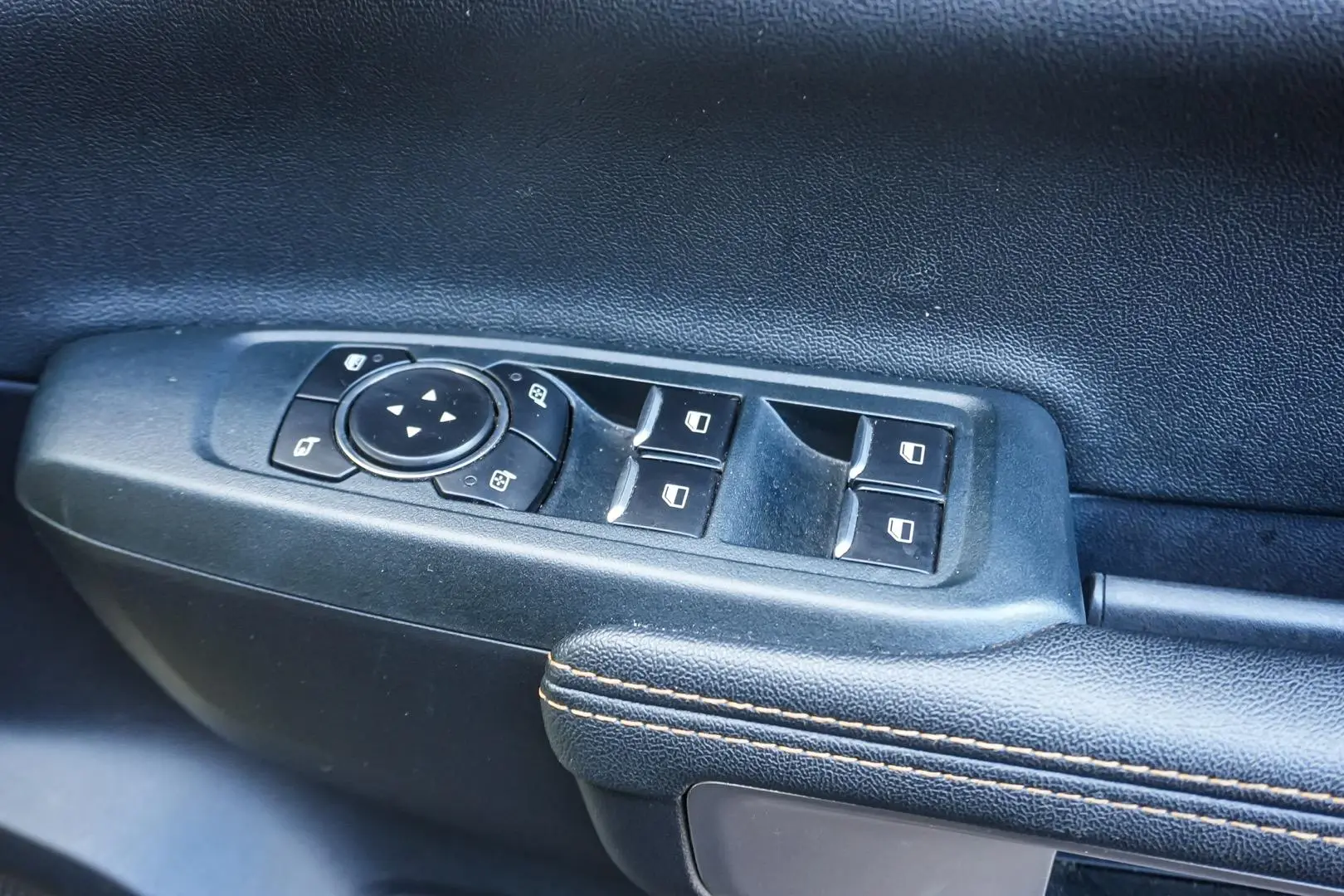 2024 Ford Ranger Gallery Image 15