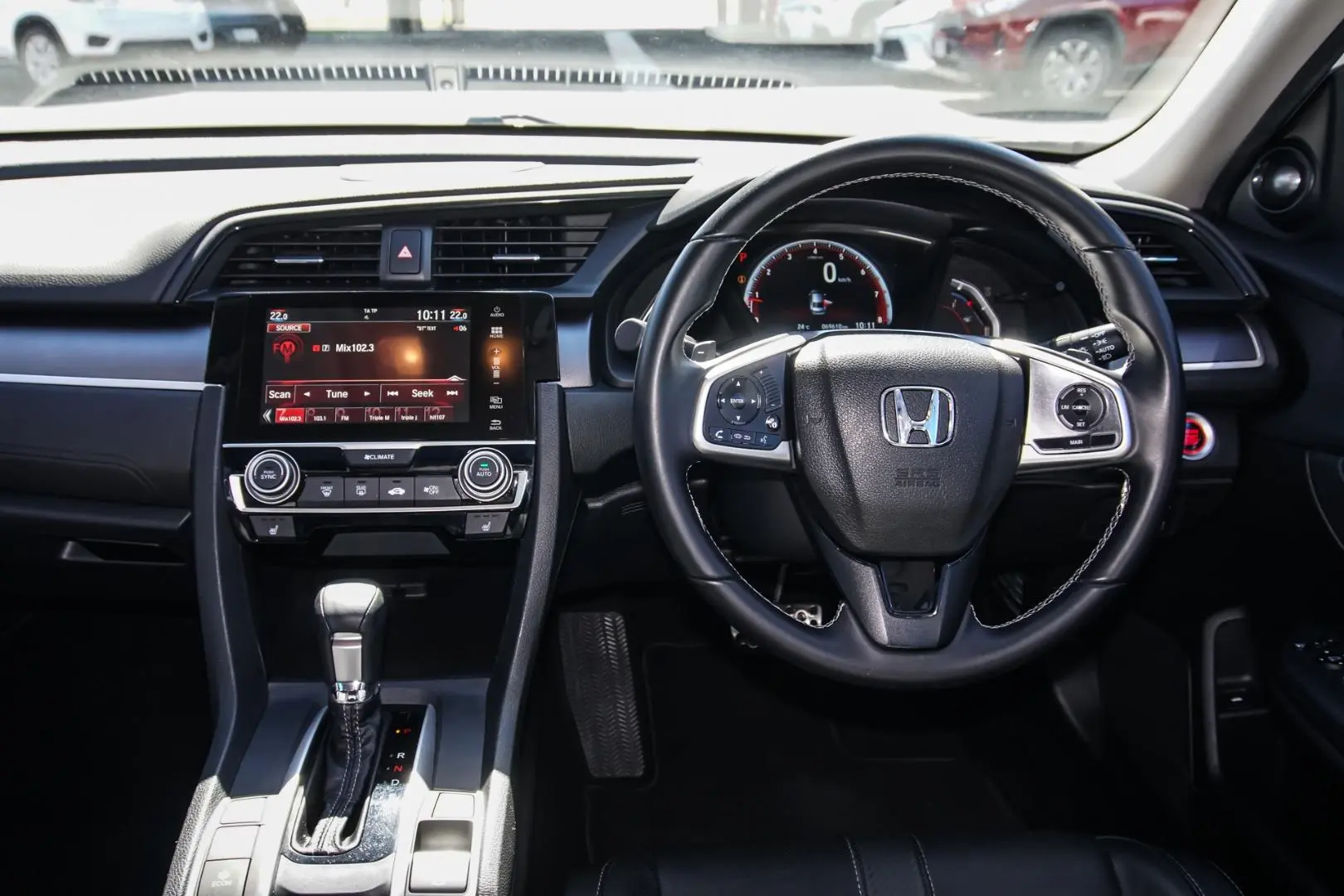 2016 Honda Civic Gallery Image 9