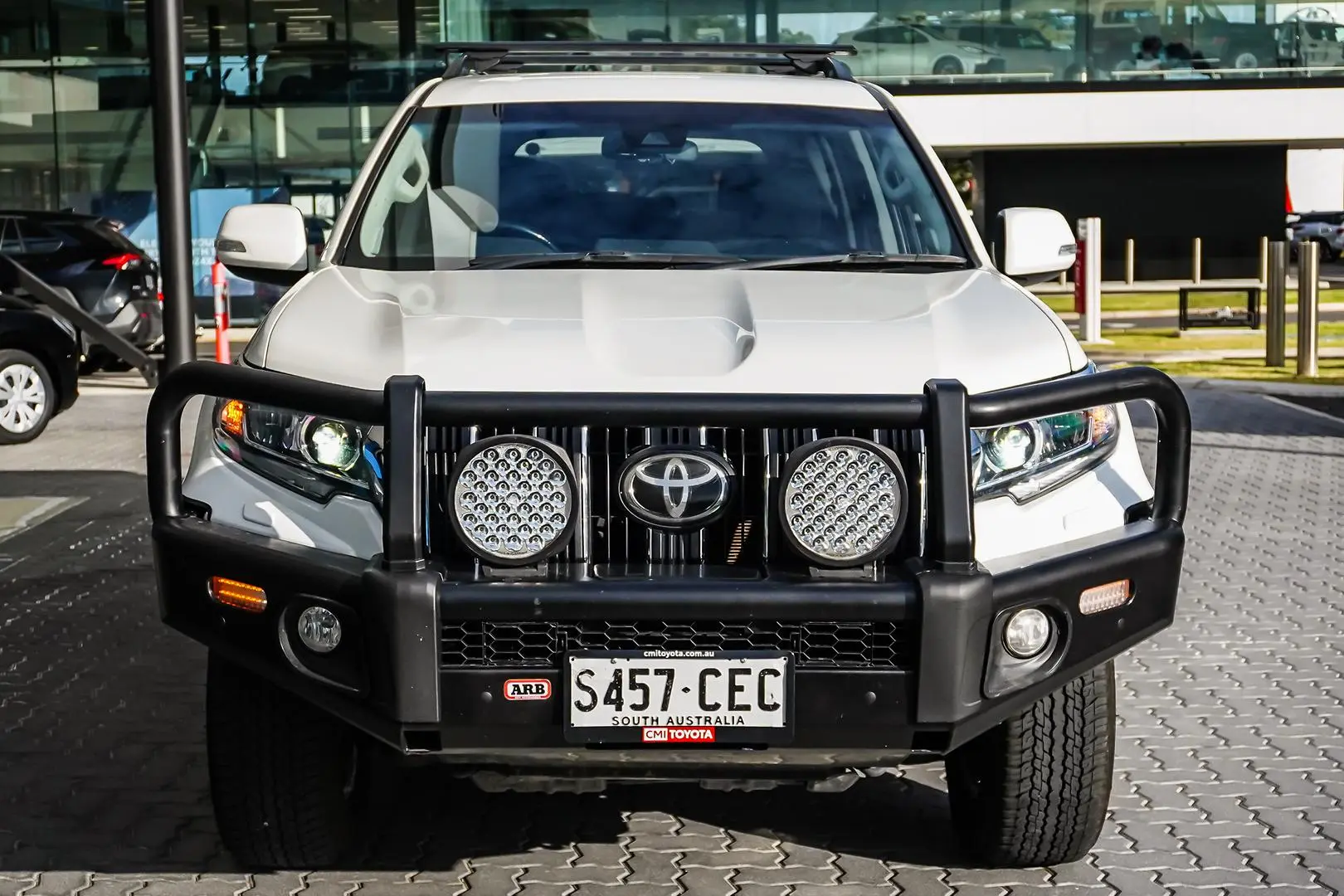 2020 Toyota Landcruiser Prado Gallery Image 4
