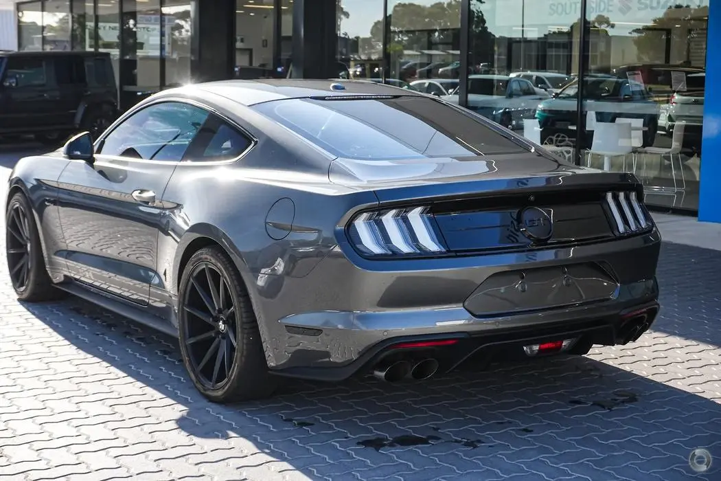 2018 Ford Mustang Gallery Image 4