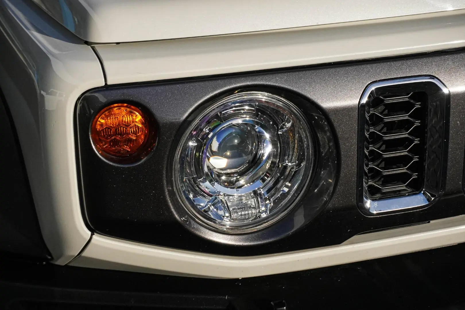 2024 Suzuki Jimny Gallery Image 20