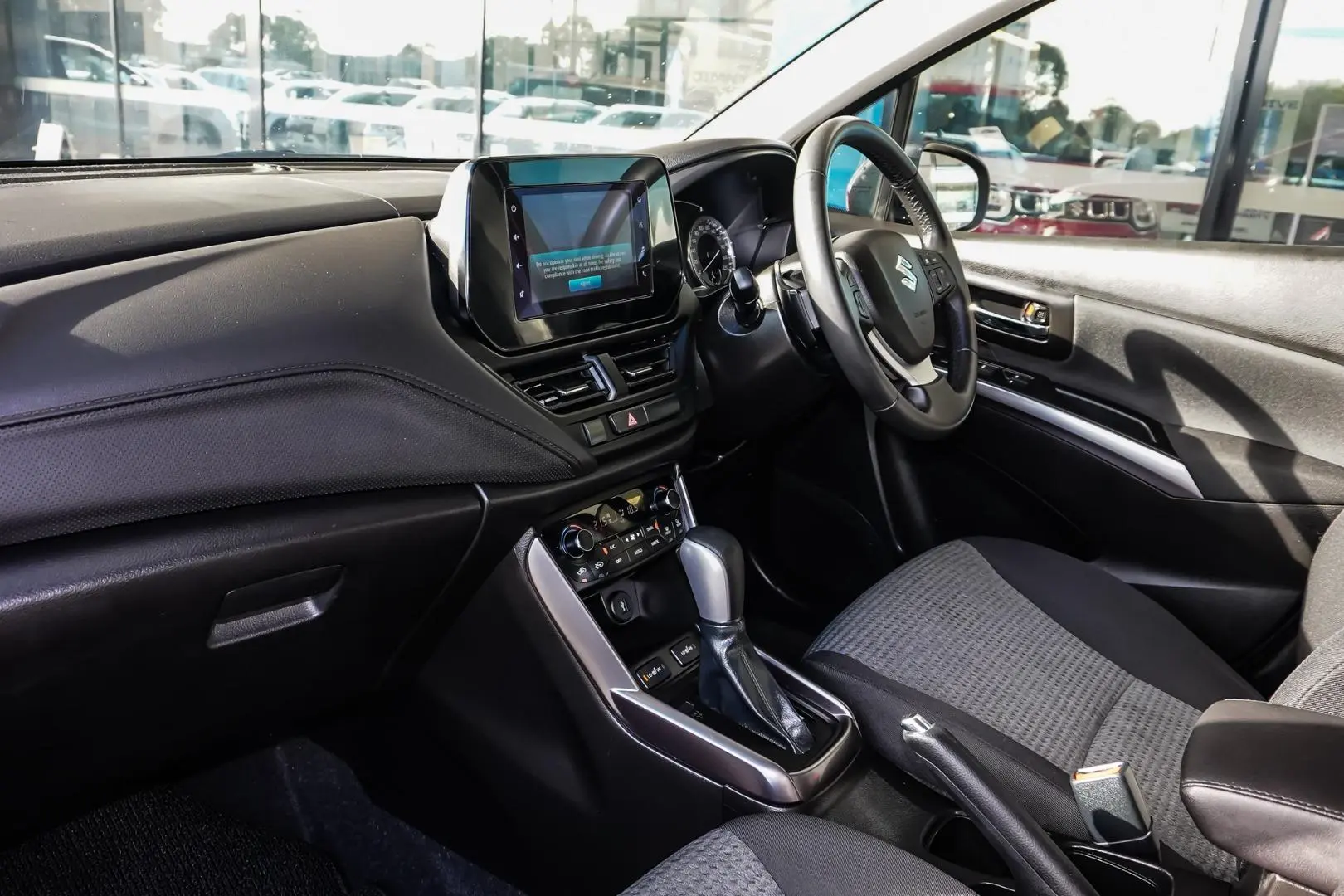 2023 Suzuki S-Cross Gallery Image 11