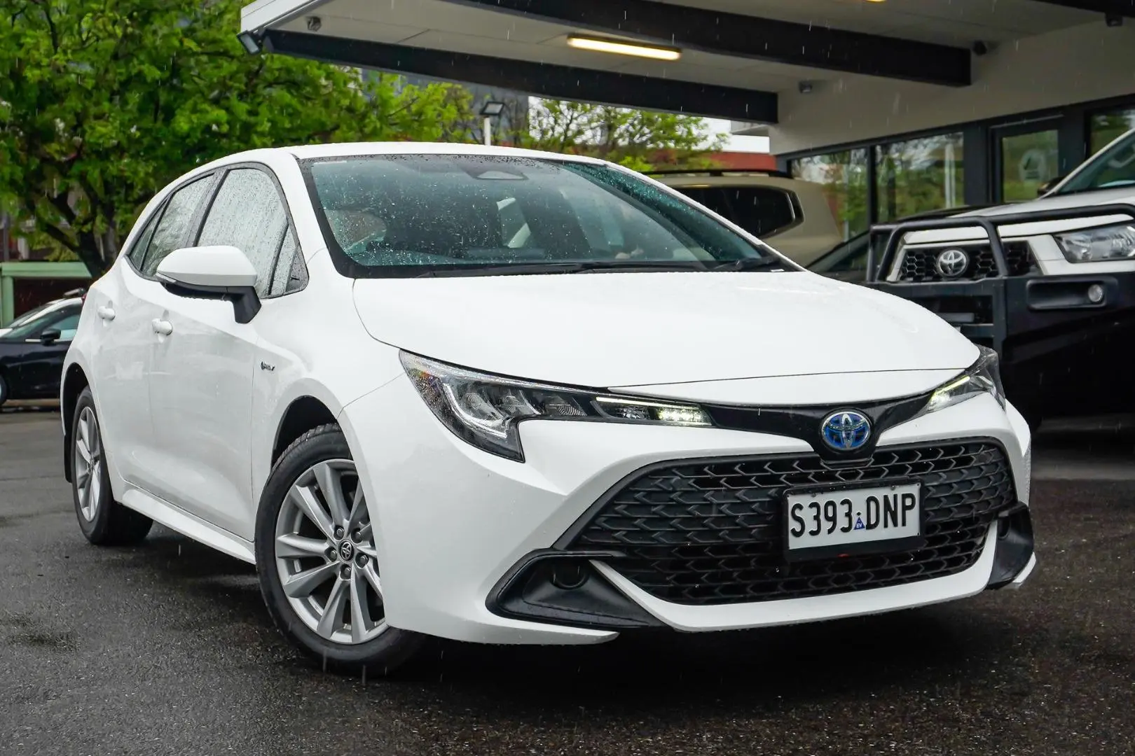 2025 Toyota Corolla Gallery Image 2