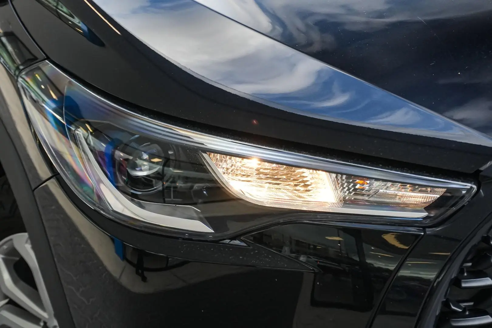 2023 Toyota Corolla Cross Gallery Image 12