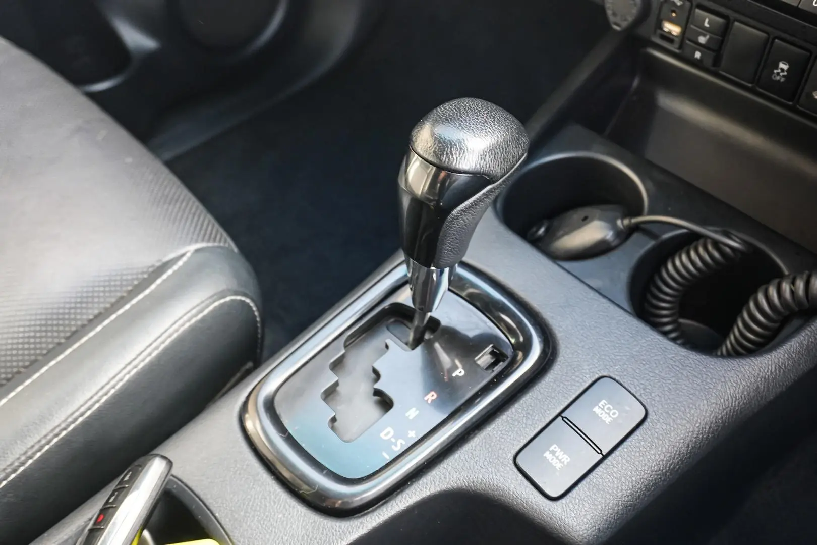 2019 Toyota Hilux Gallery Image 18