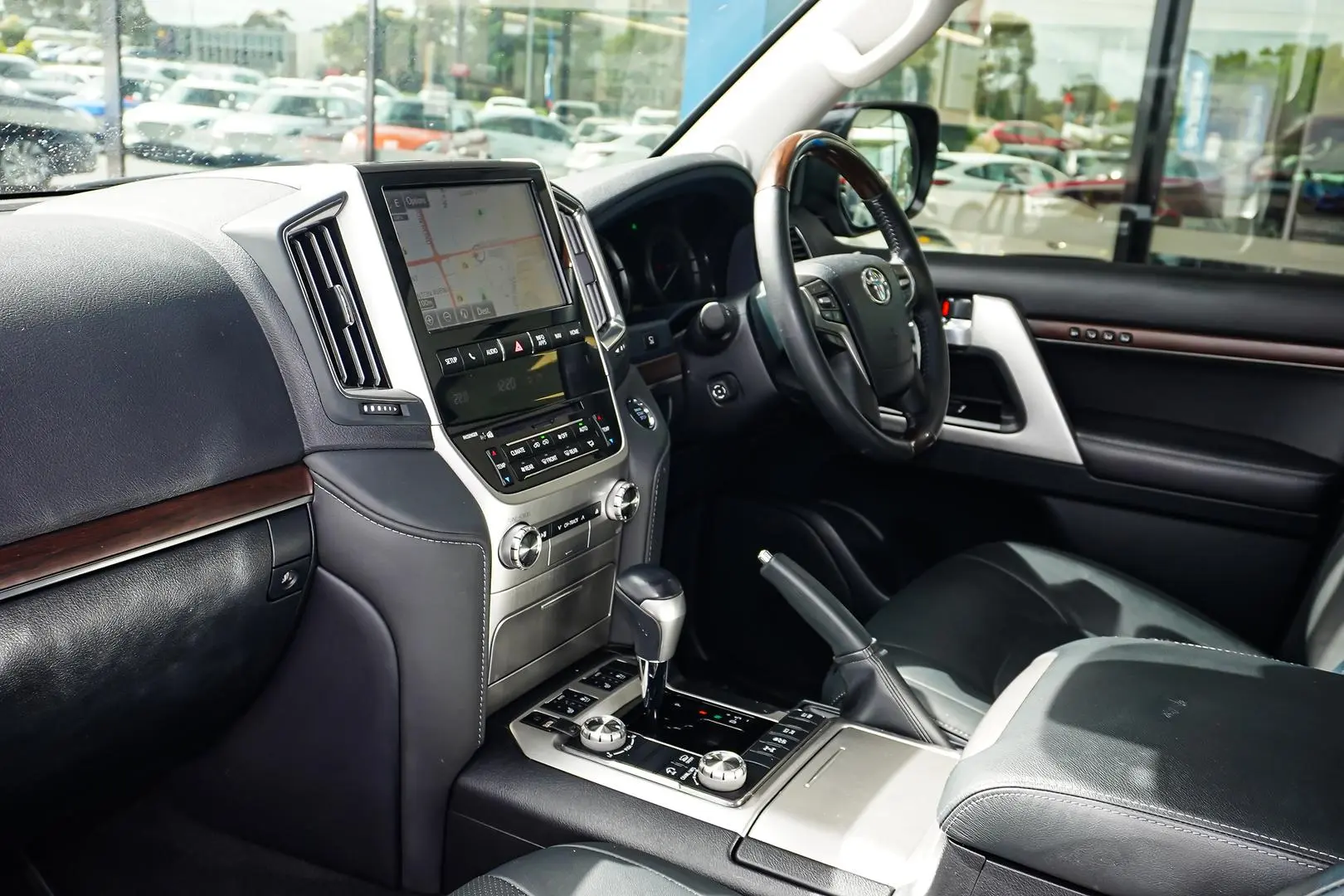 2021 Toyota Landcruiser Gallery Image 14