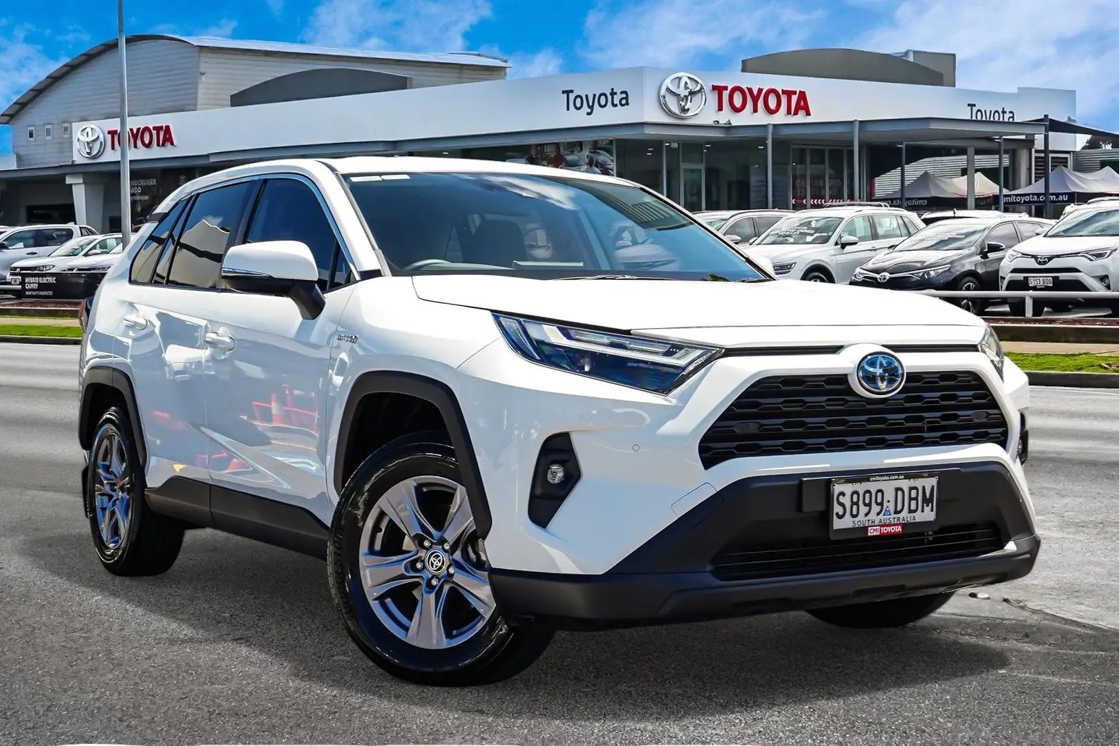 2024 Toyota RAV4 Gallery Image 1