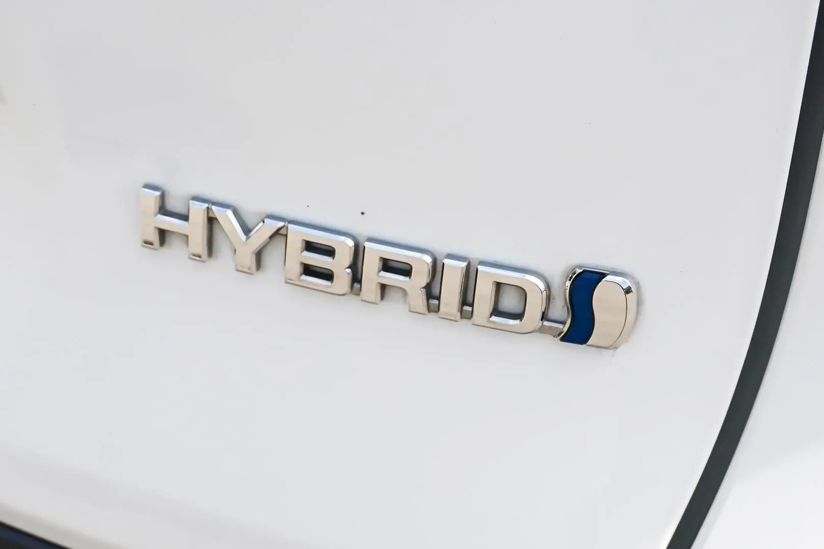 2020 Toyota RAV4 Gallery Image 15