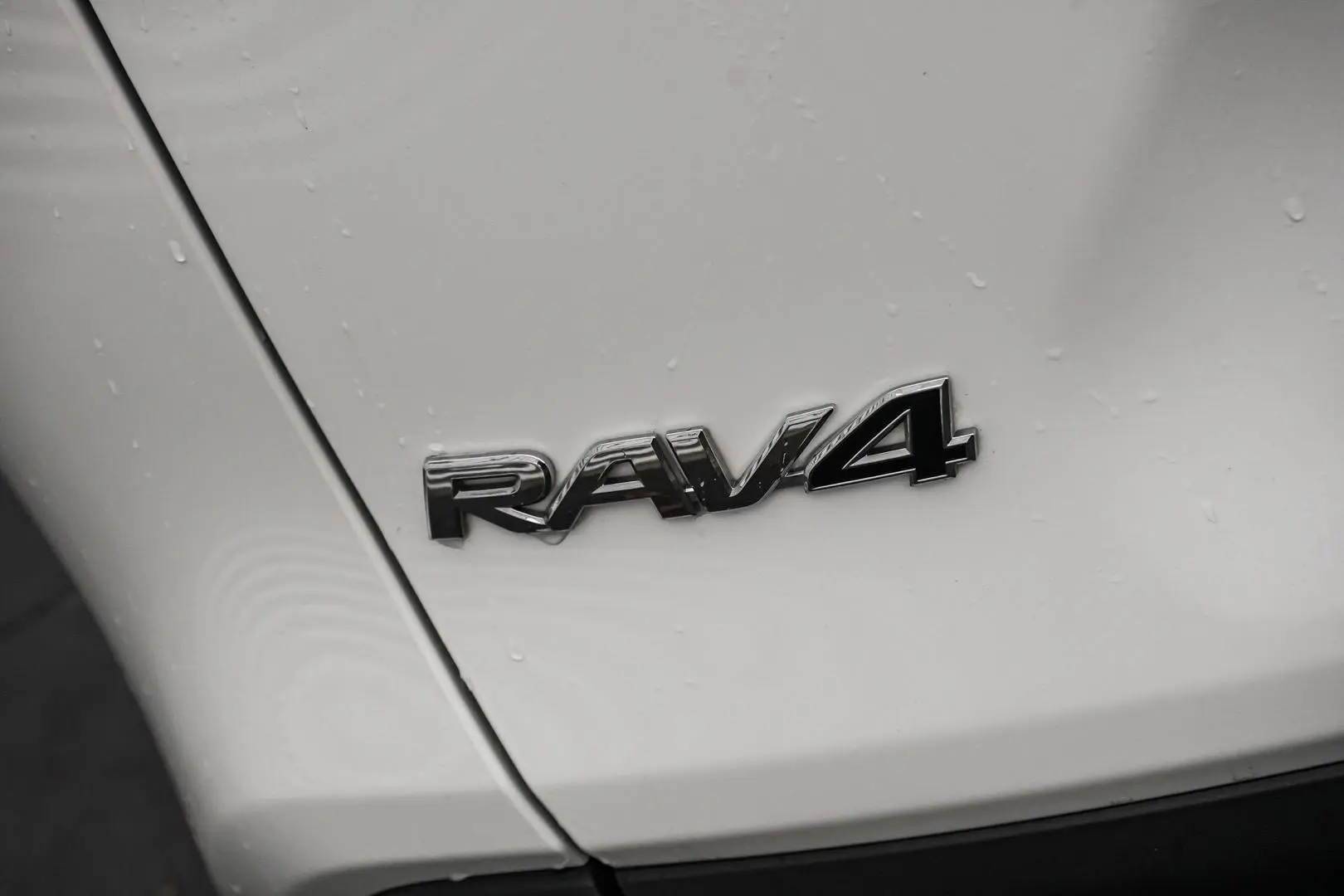 2024 Toyota RAV4 Gallery Image 15