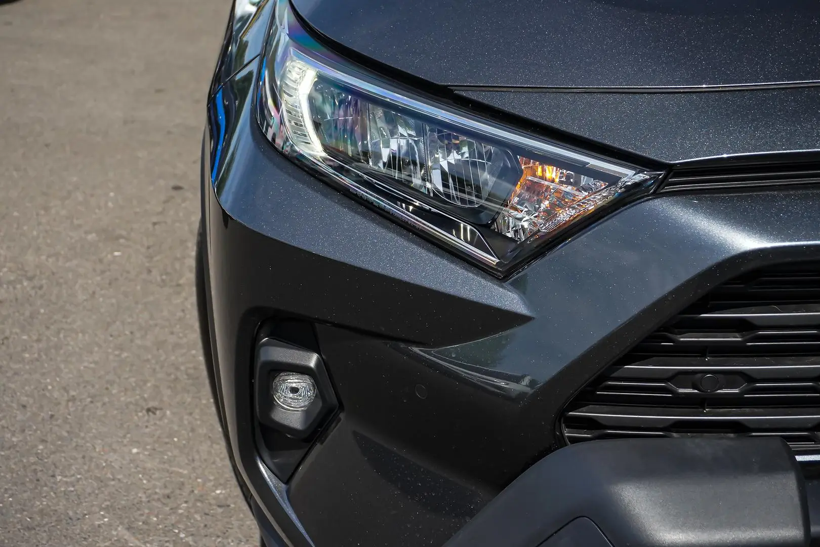 2023 Toyota RAV4 Gallery Image 11
