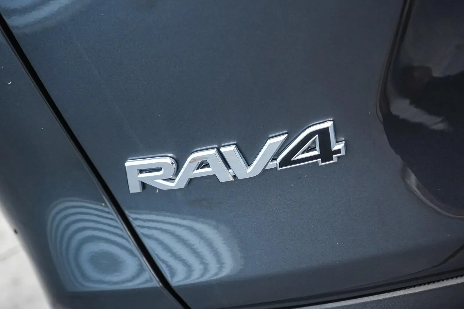 2025 Toyota RAV4 Gallery Image 9