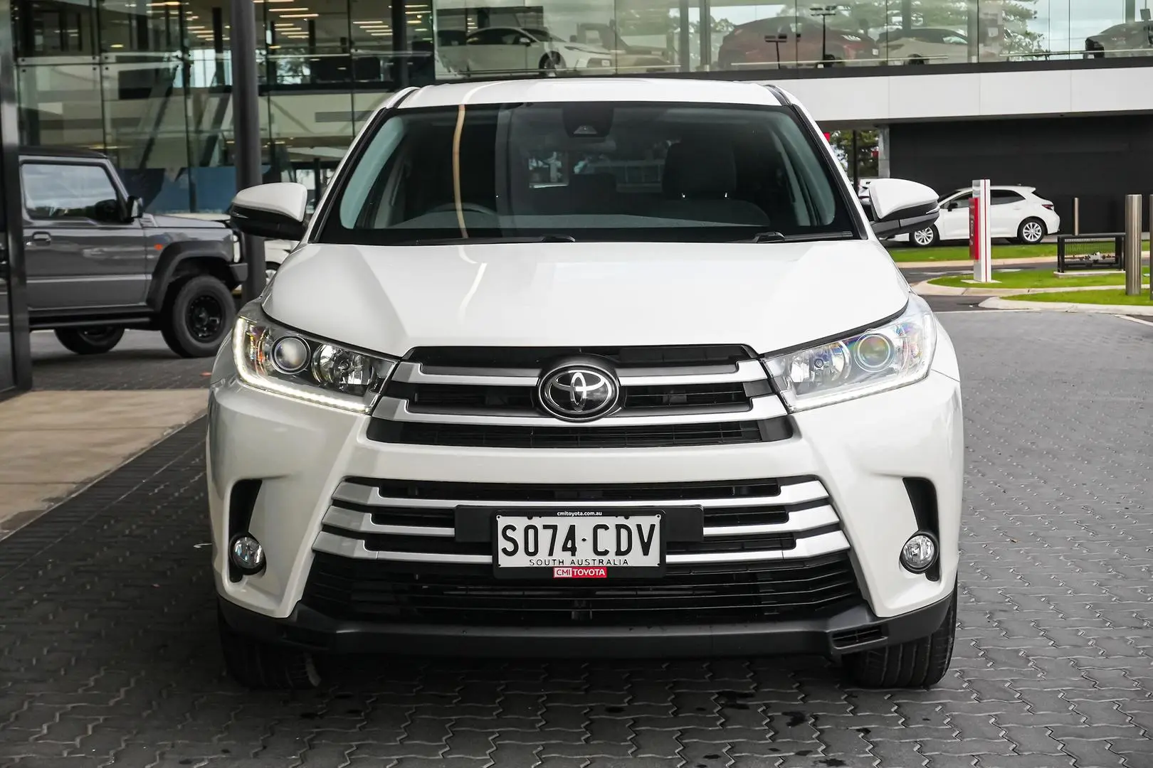 2019 Toyota Kluger Gallery Image 5