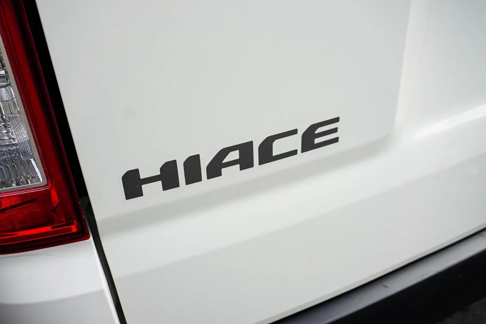 2022 Toyota Hiace Gallery Image 13