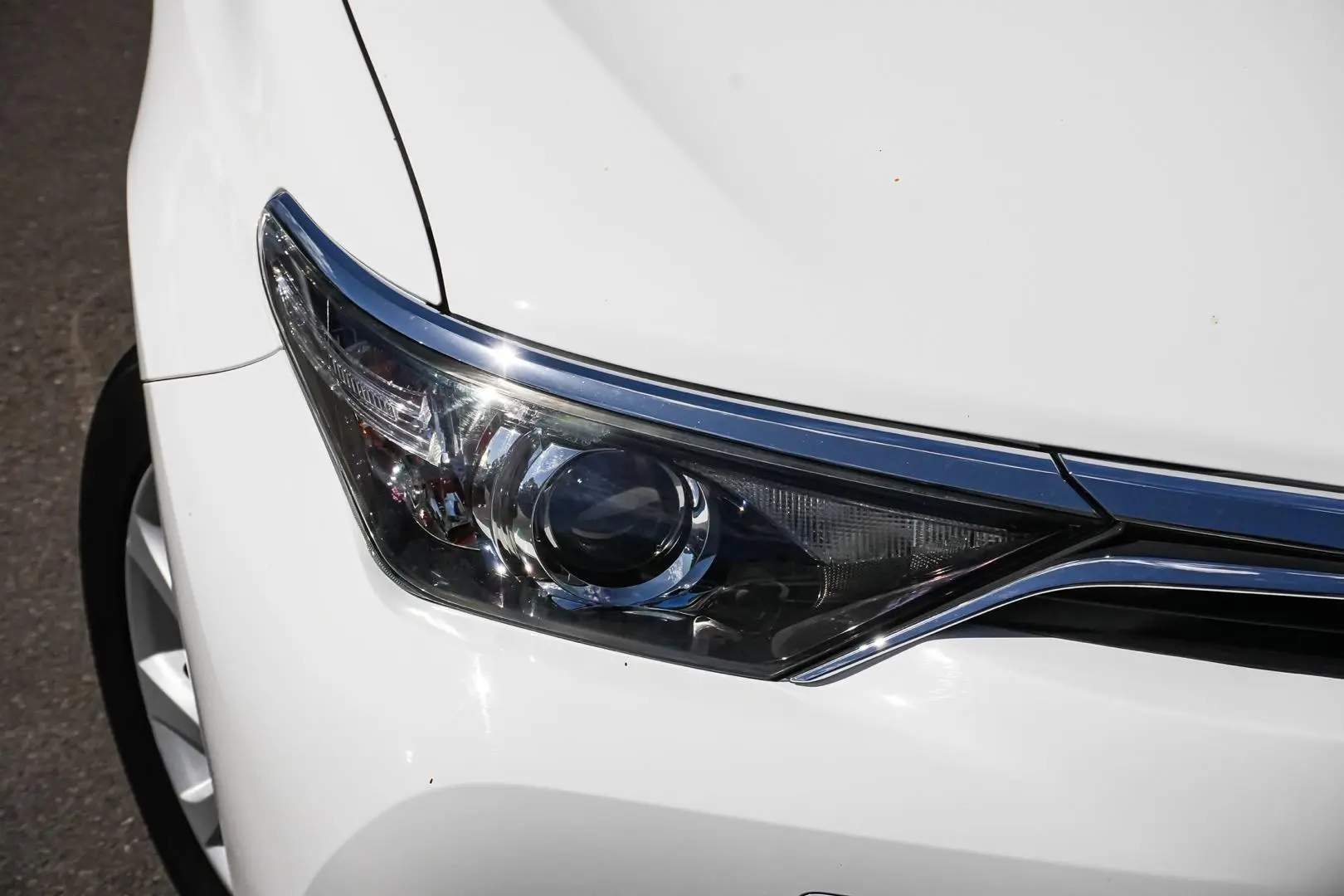 2017 Toyota Corolla Gallery Image 12