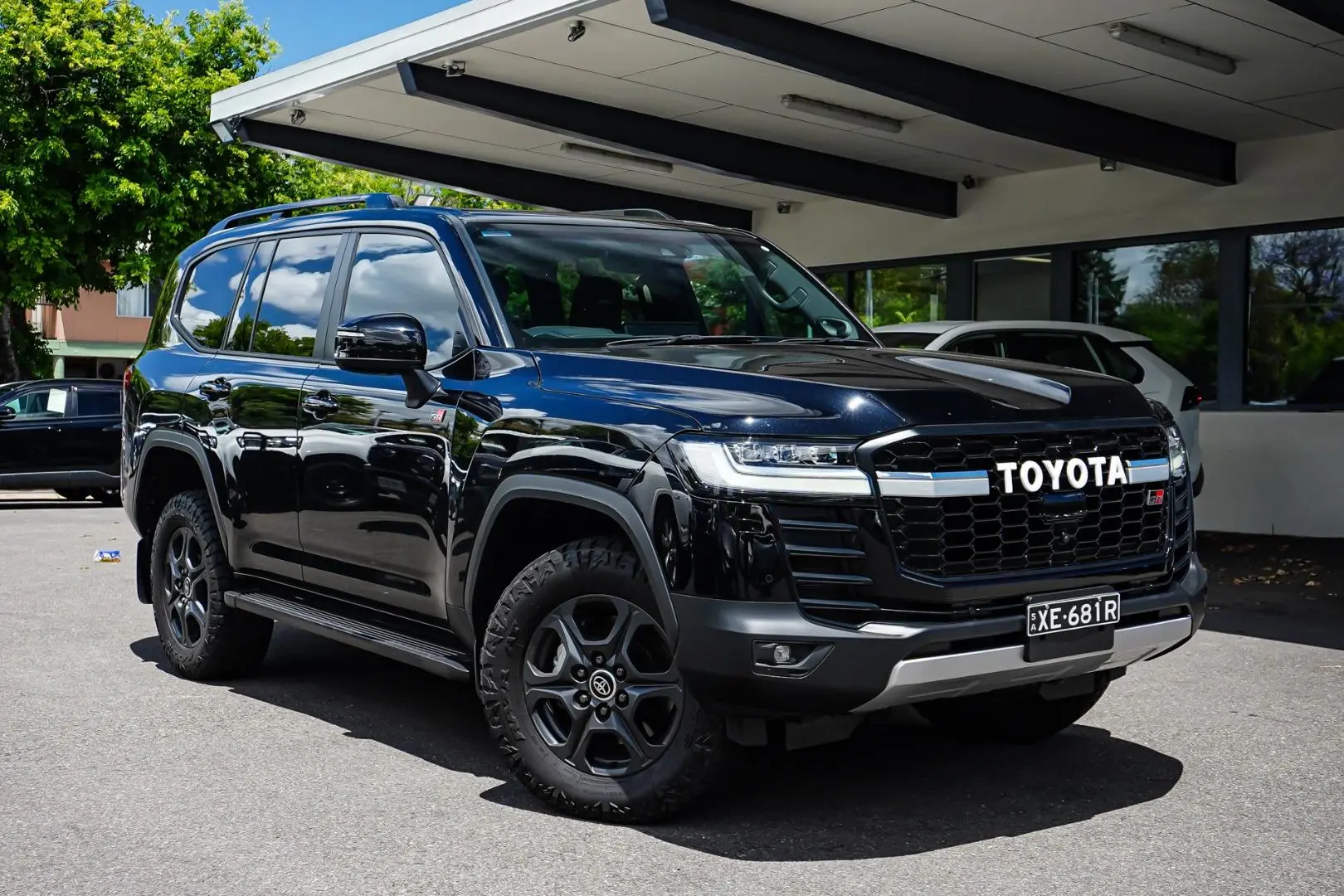 2024 Toyota Landcruiser Gallery Image 2