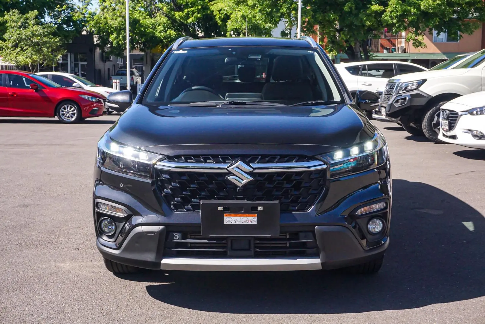 2023 Suzuki S-Cross Image 5