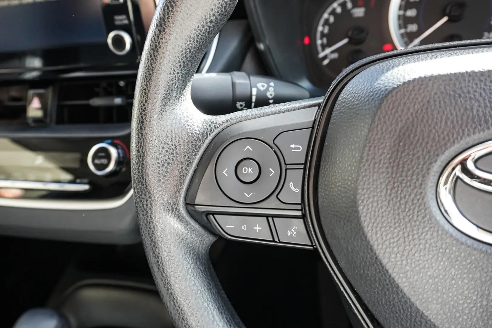 2021 Toyota Corolla Gallery Image 21