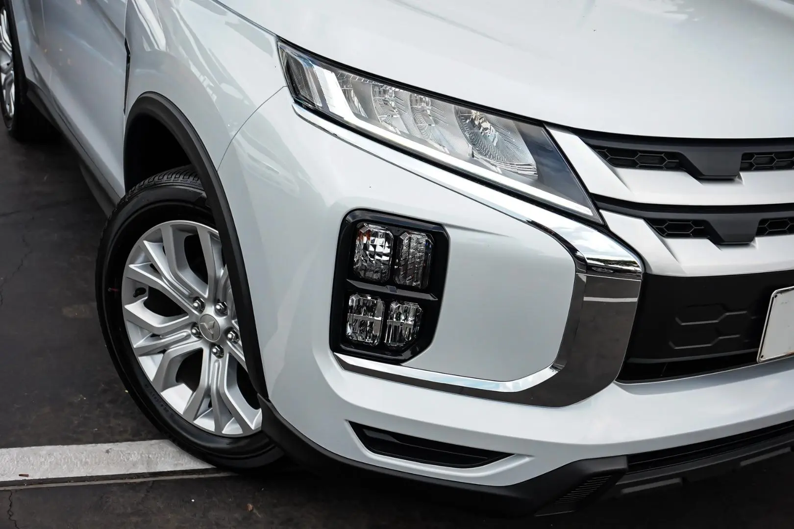 2024 Mitsubishi ASX Gallery Image 11