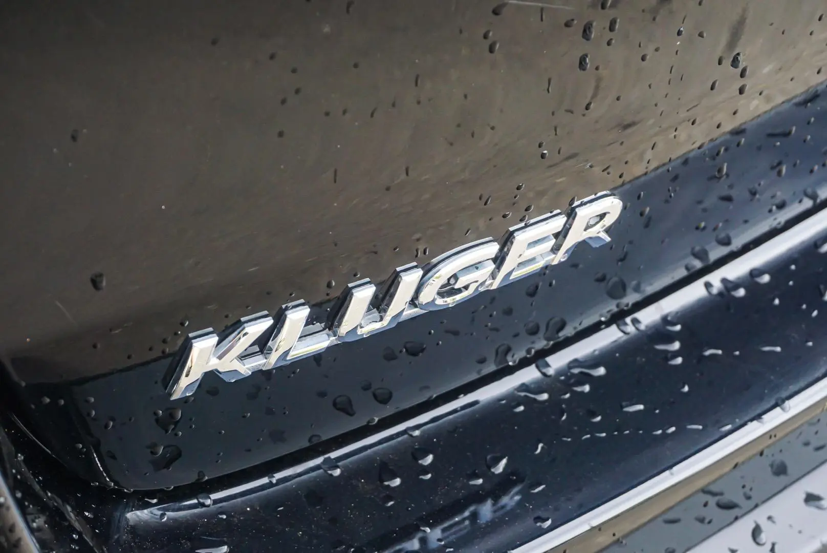 2017 Toyota Kluger Gallery Image 15