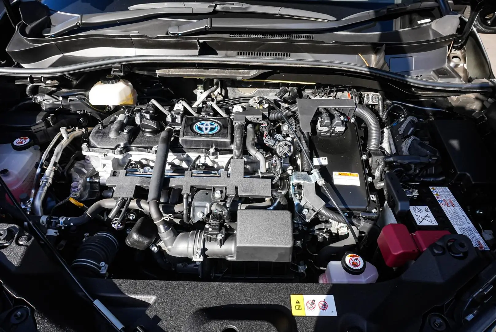 2023 Toyota C-HR Gallery Image 24