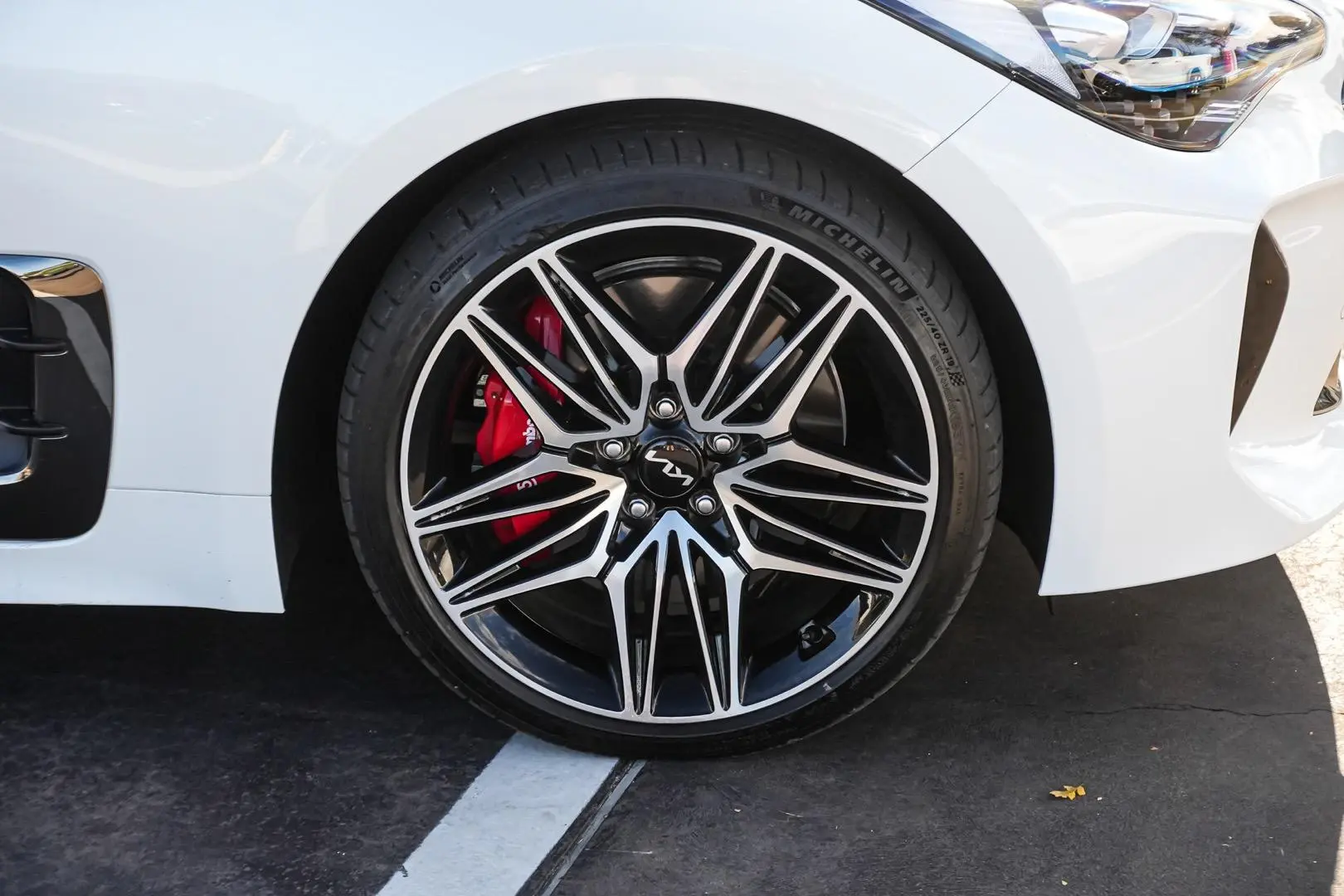 2022 Kia Stinger Gallery Image 13