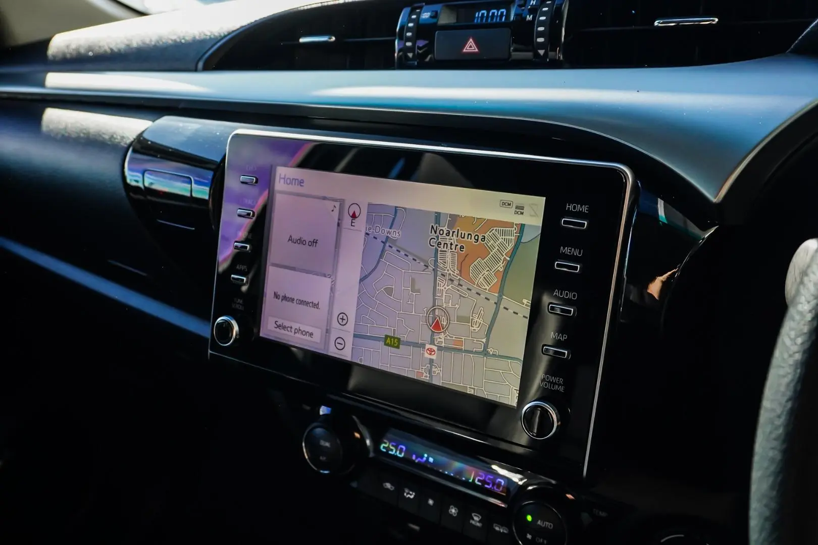 2022 Toyota Hilux Gallery Image 22