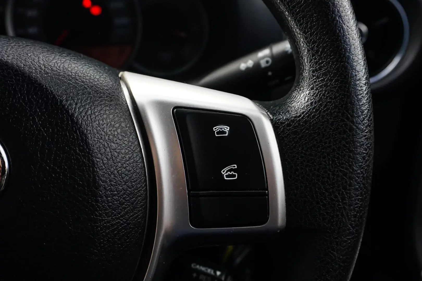 2016 Toyota Yaris Gallery Image 20