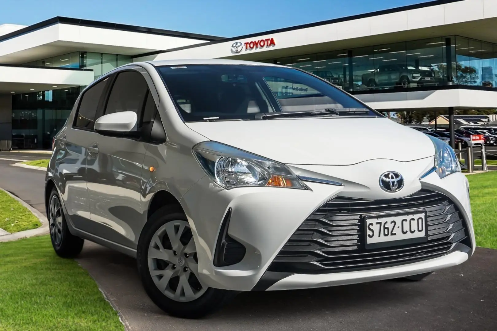 2019 Toyota Yaris Image