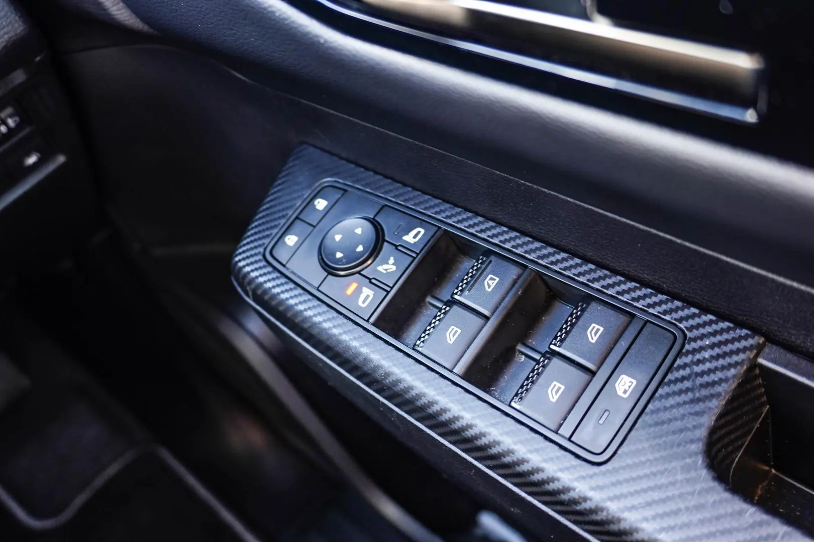 2024 Mitsubishi Triton Gallery Image 24