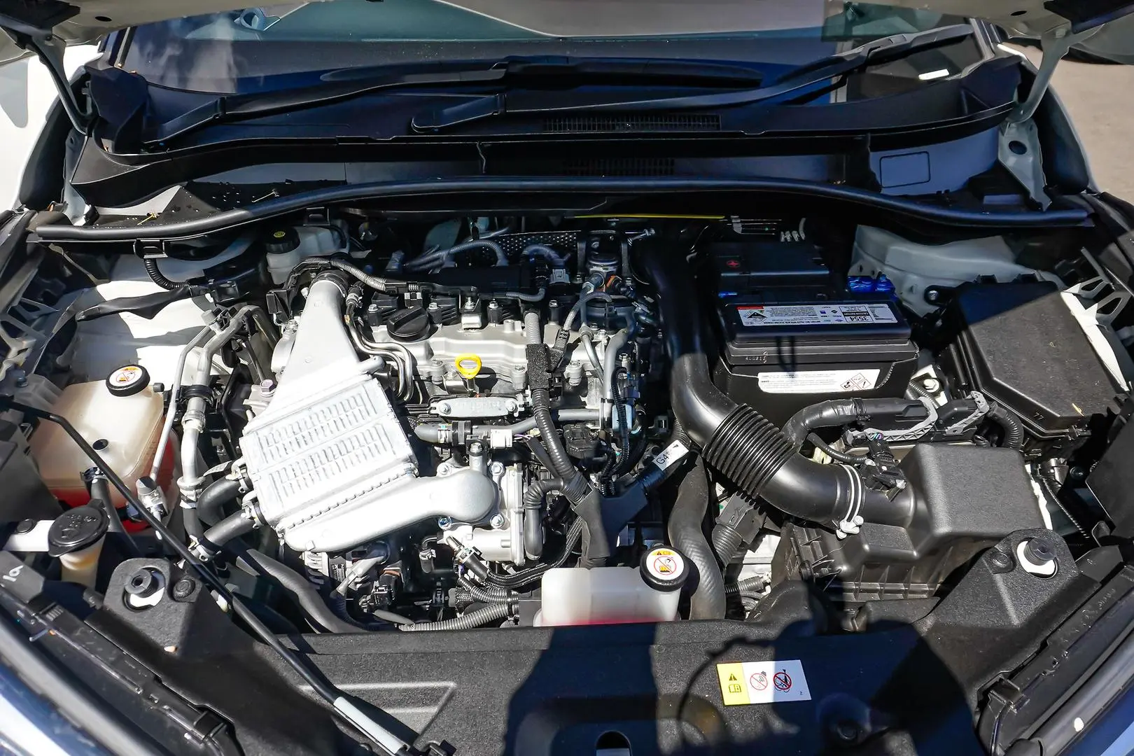 2019 Toyota C-HR Gallery Image 25