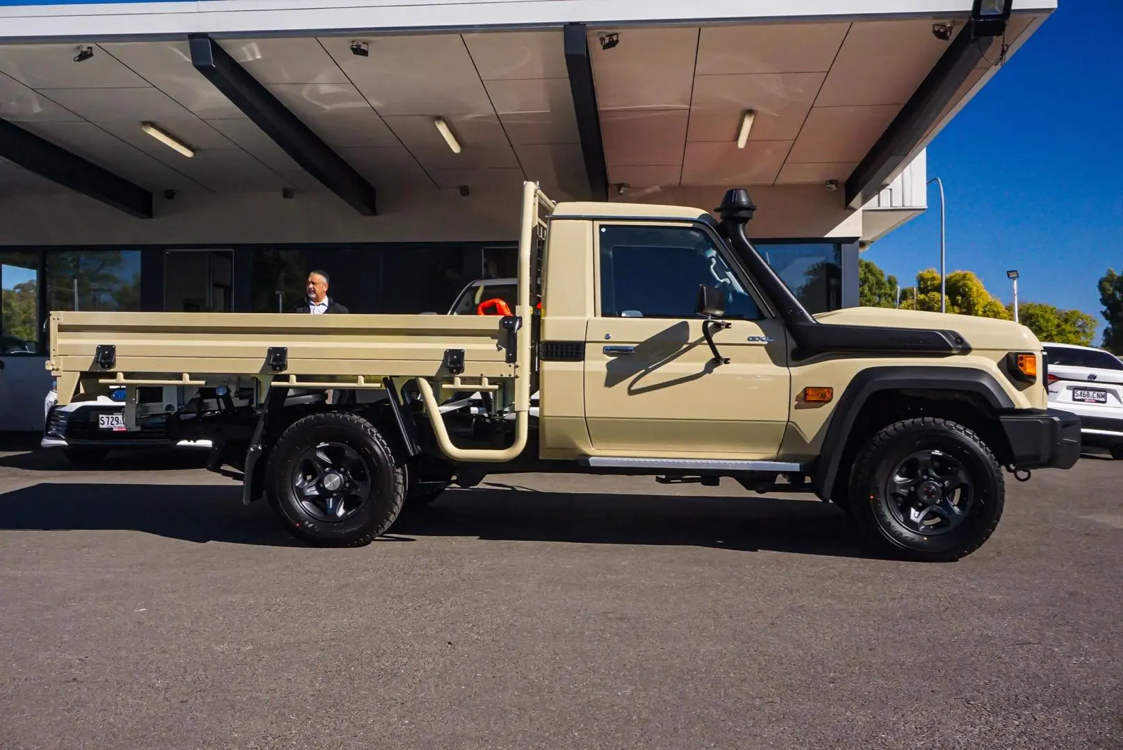 2025 Toyota Landcruiser Gallery Image 4