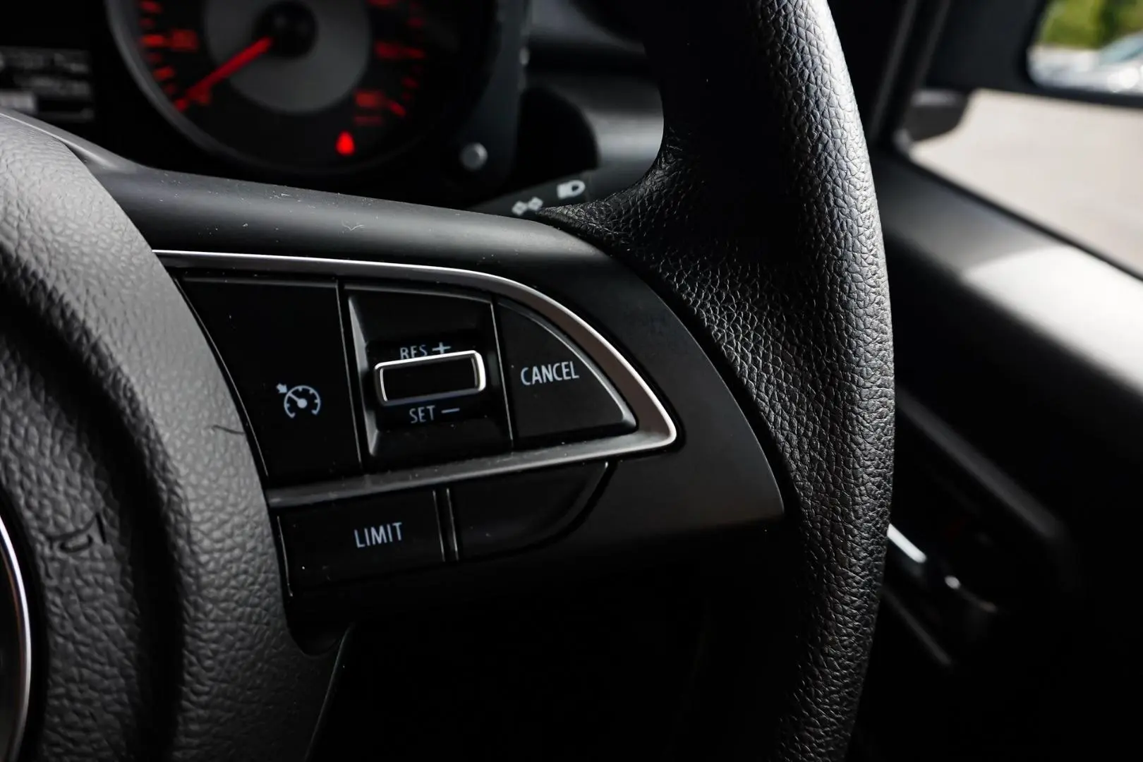 2021 Suzuki Jimny Gallery Image 21