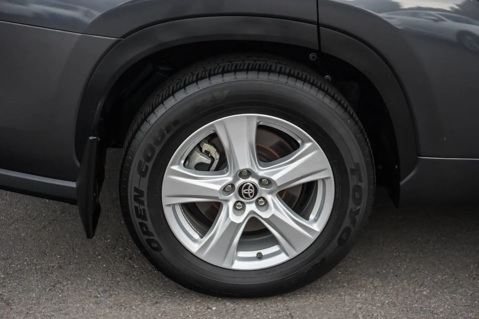 2024 Toyota Kluger Gallery Image 17