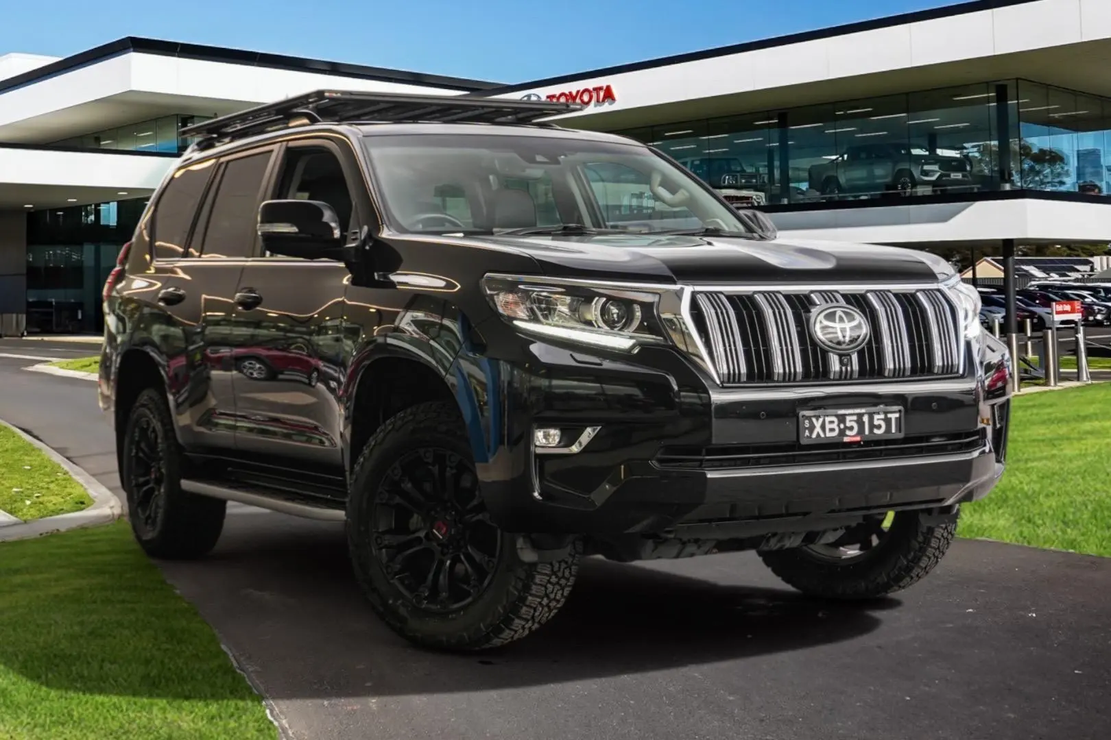 2021 Toyota Landcruiser Prado Gallery Image 1