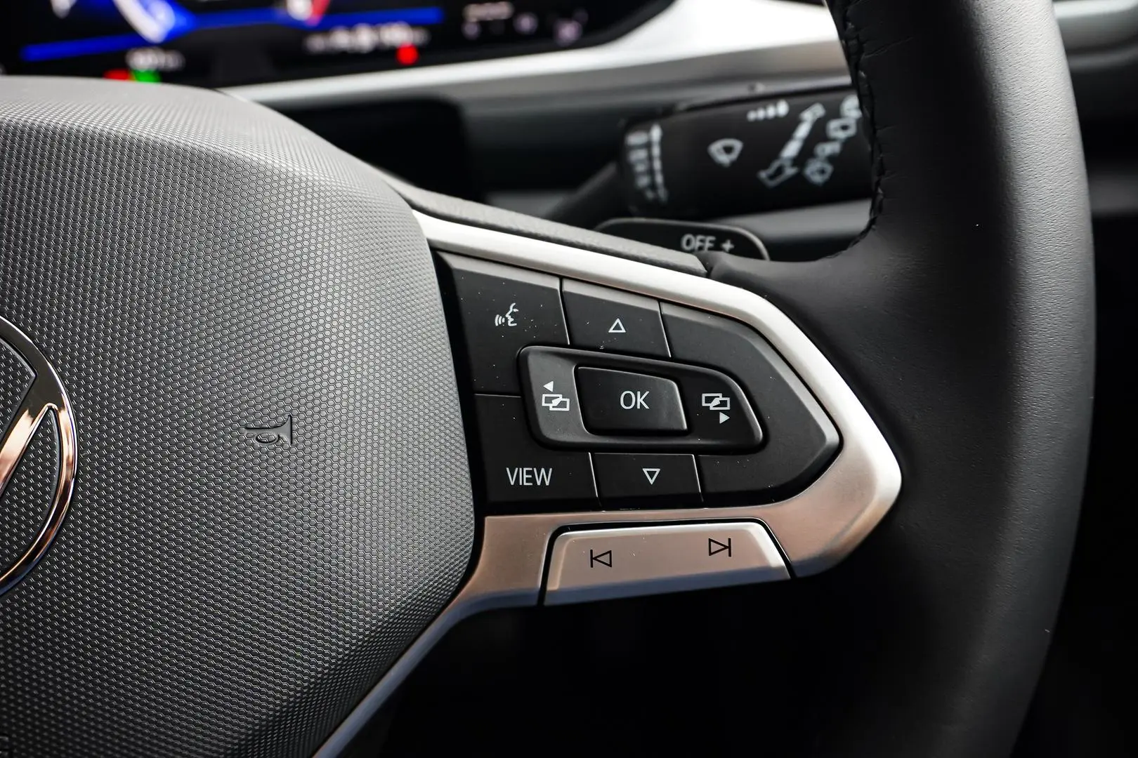 2025 Volkswagen T-Roc Gallery Image 20