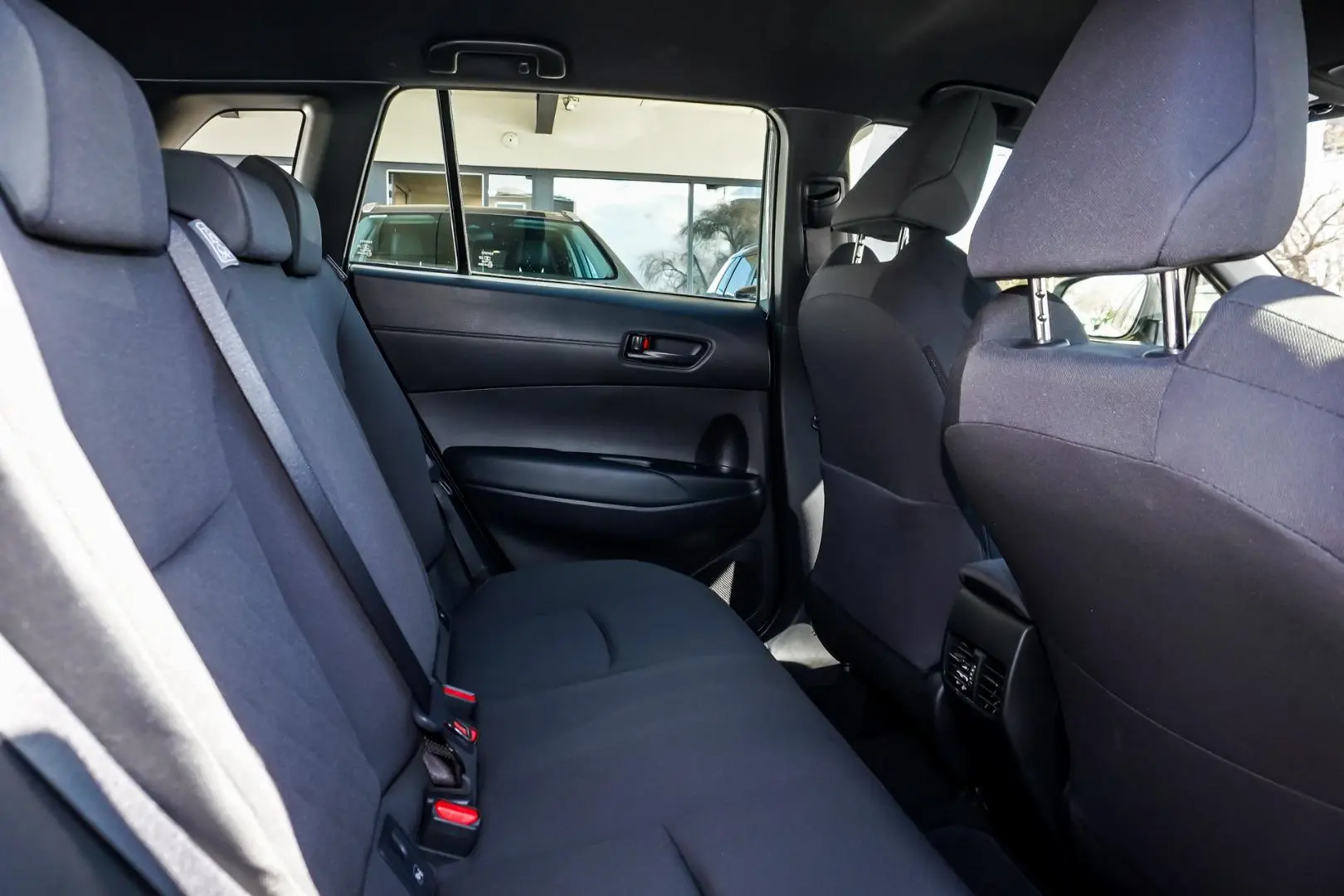 2024 Toyota Corolla Cross Gallery Image 7