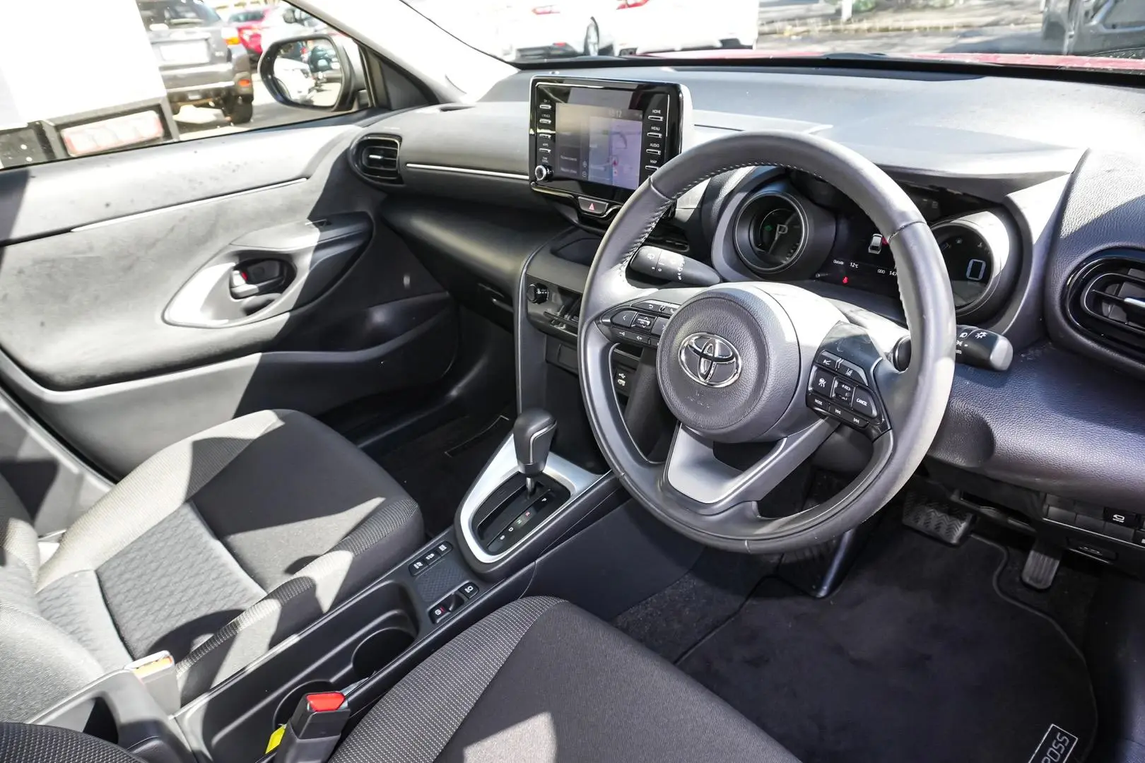 2022 Toyota Yaris Cross Gallery Image 7