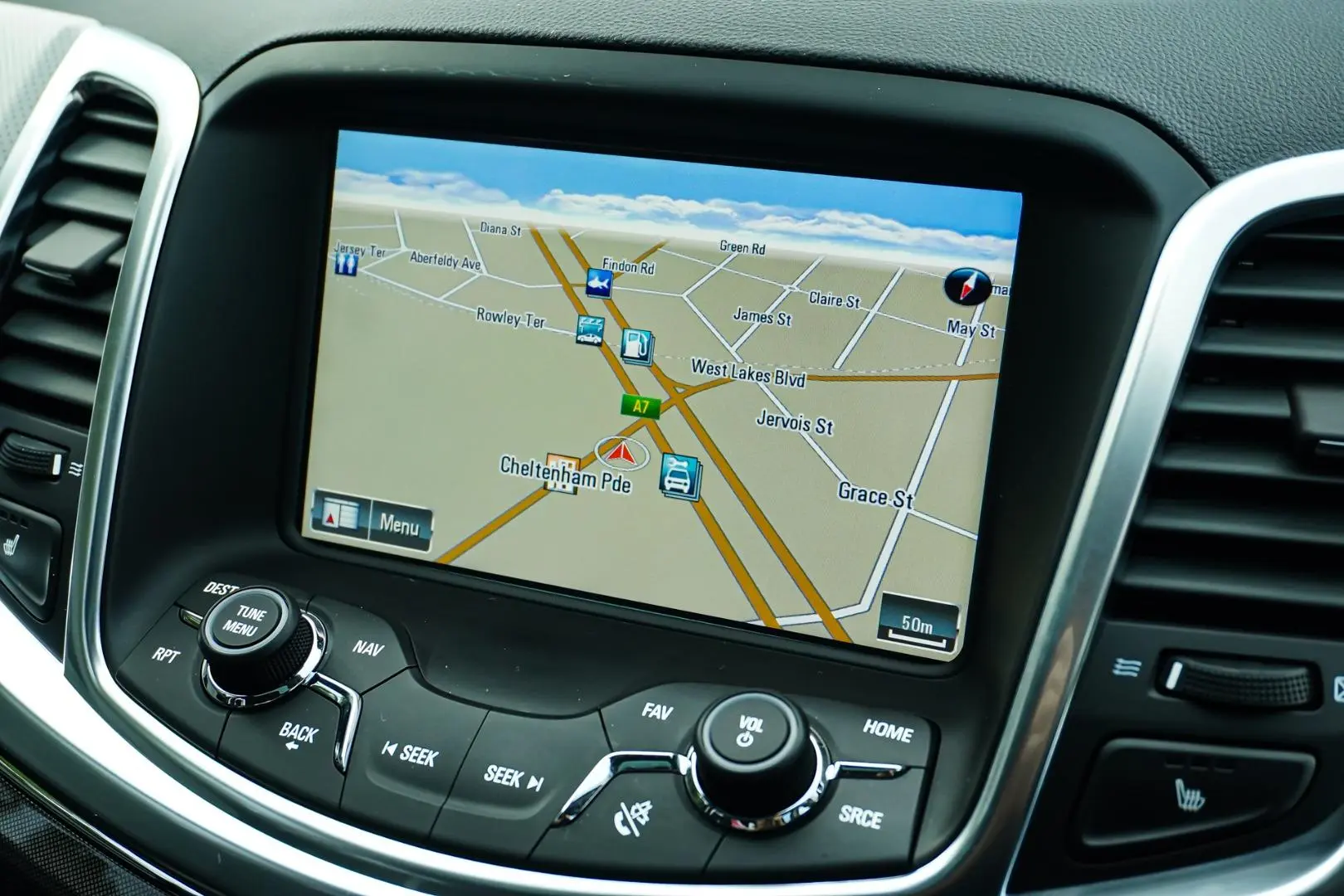 2015 Holden Caprice Gallery Image 24