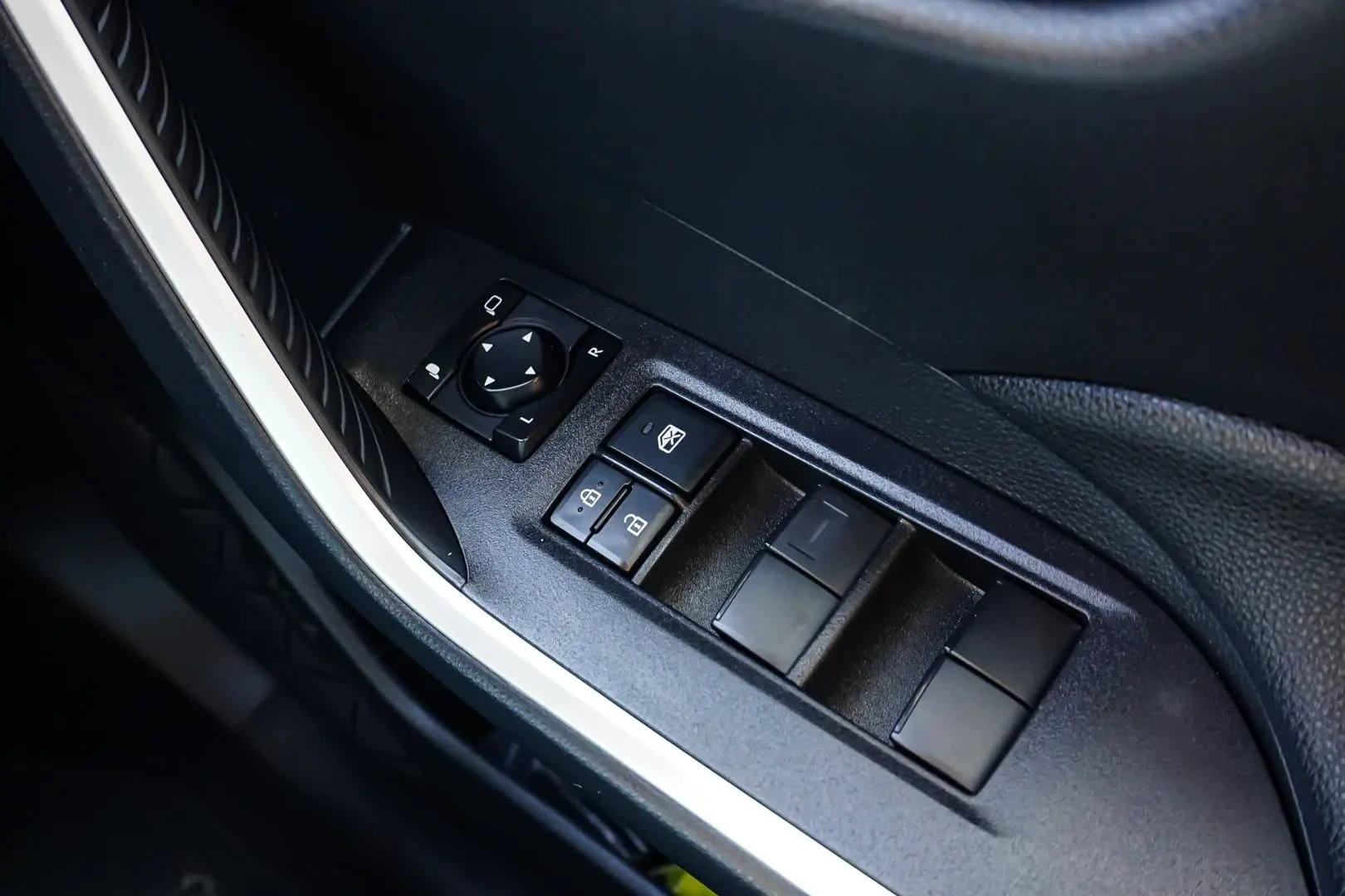 2024 Toyota RAV4 Gallery Image 22