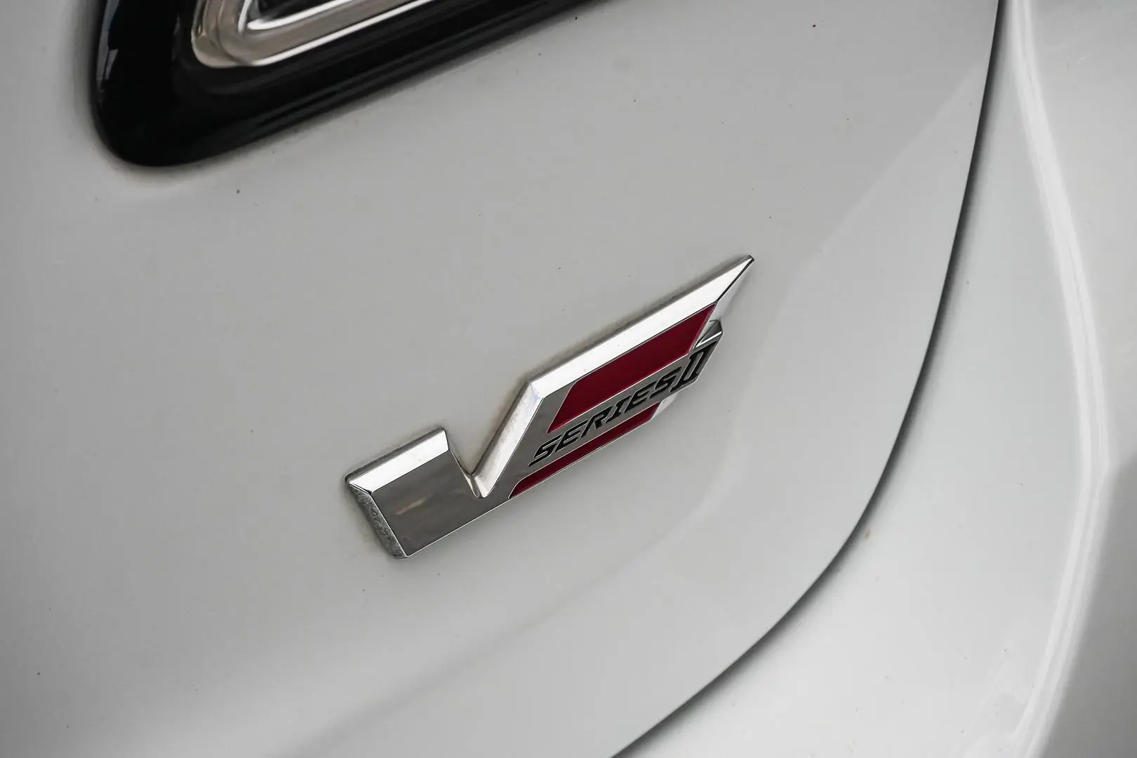 2017 Holden Commodore Gallery Image 19