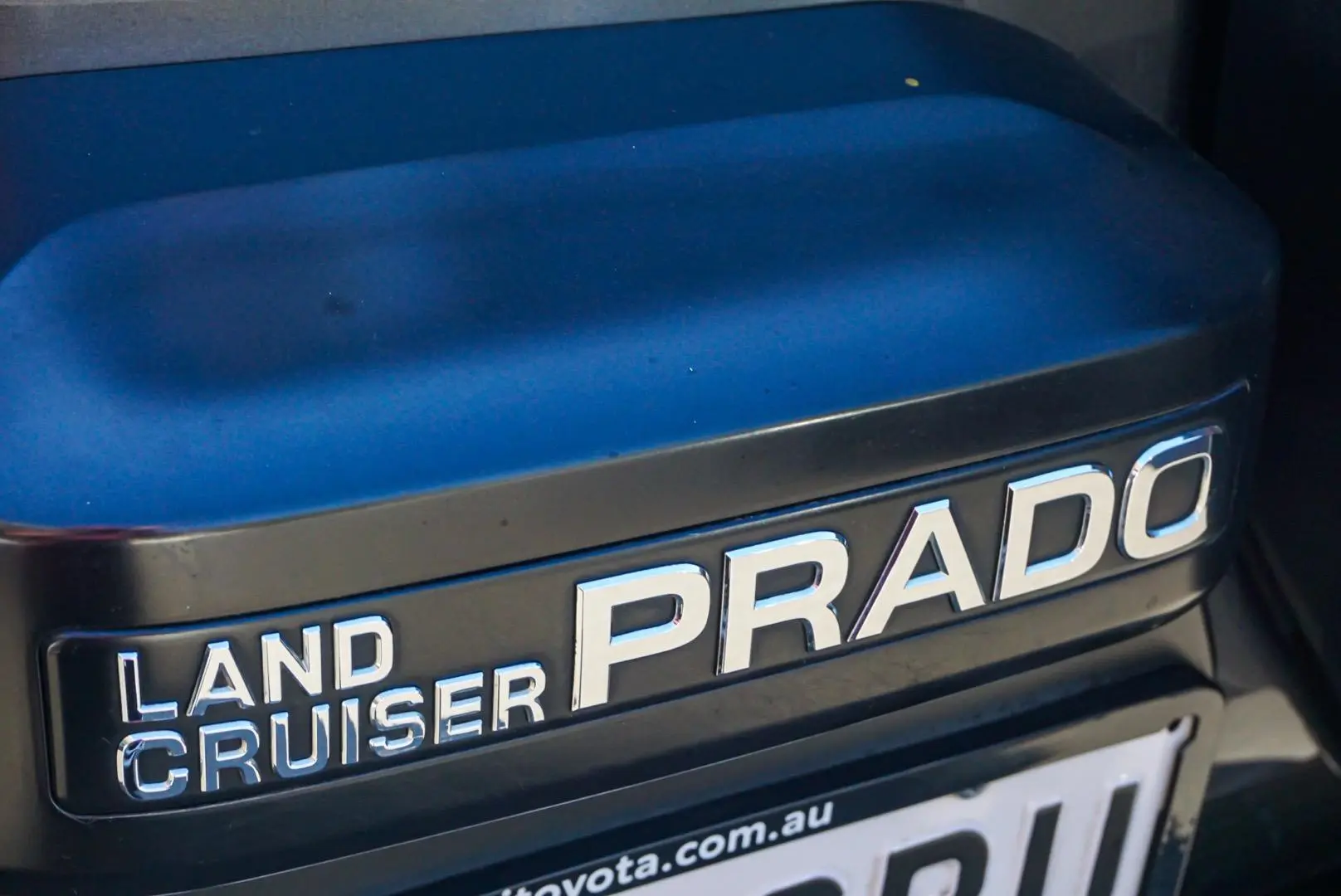2022 Toyota Landcruiser Prado Gallery Image 15
