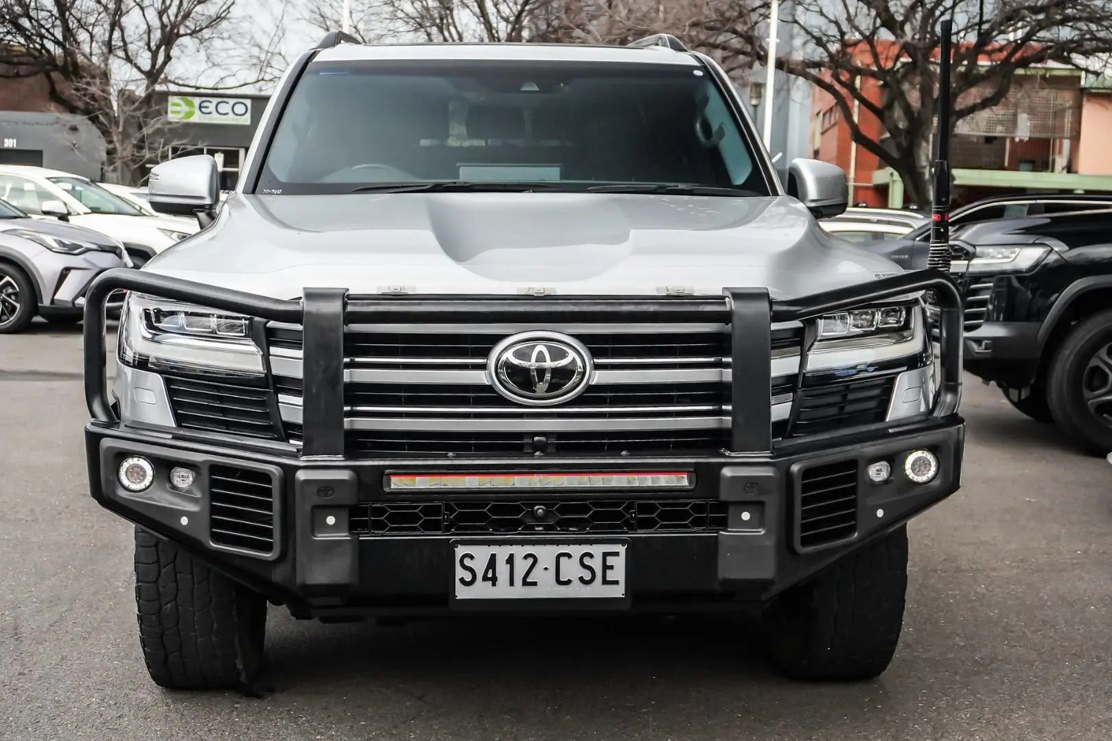 2022 Toyota Landcruiser Gallery Image 5