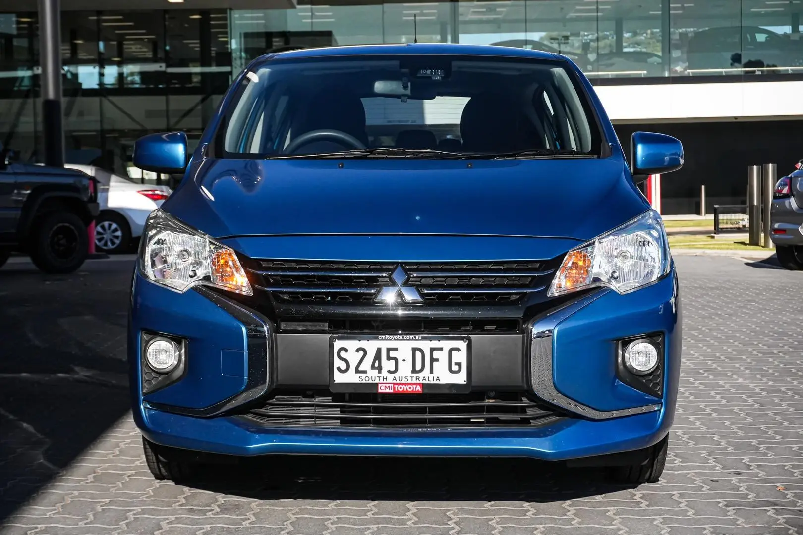 2021 Mitsubishi Mirage Gallery Image 5