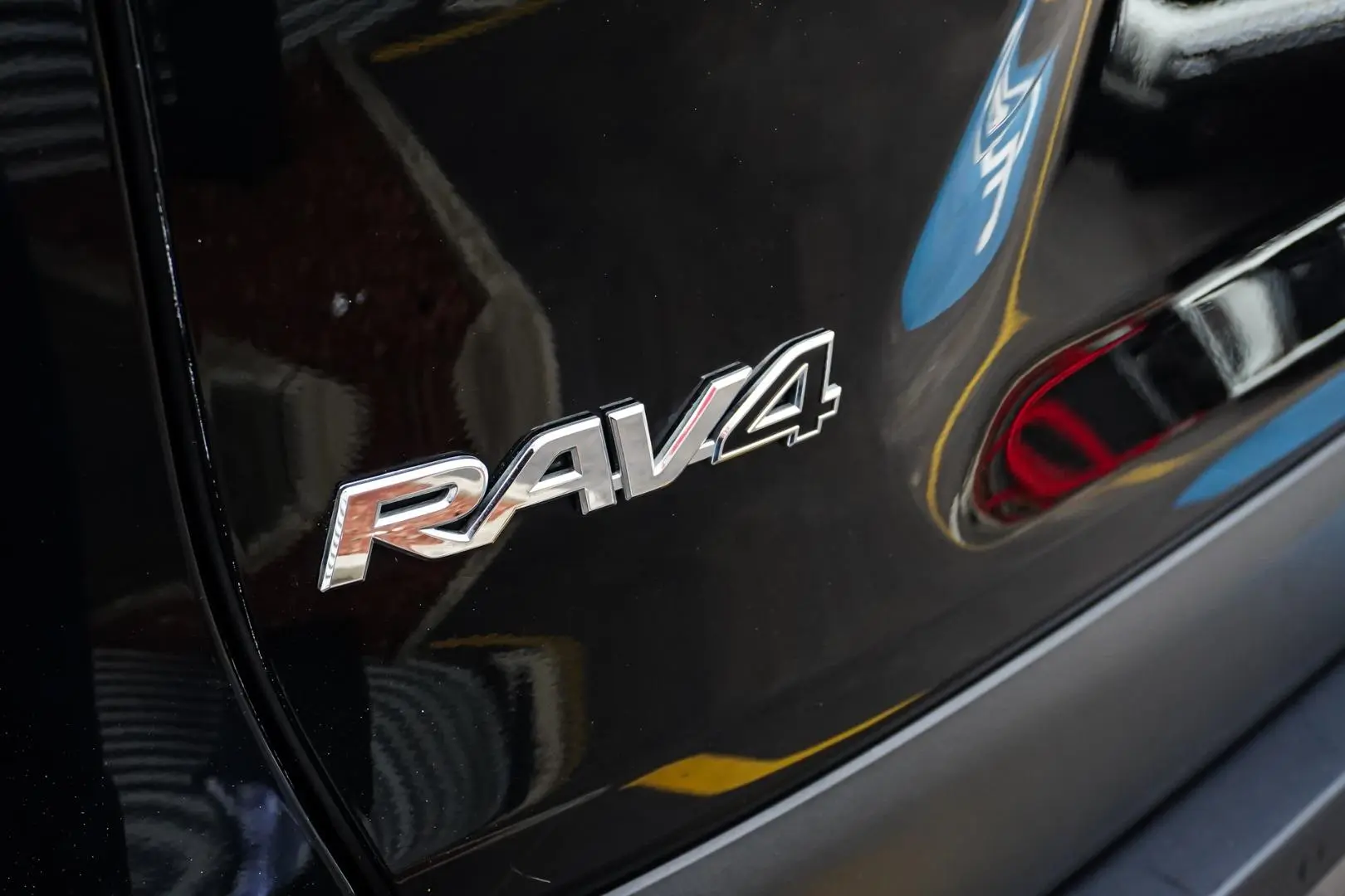 2023 Toyota RAV4 Gallery Image 16