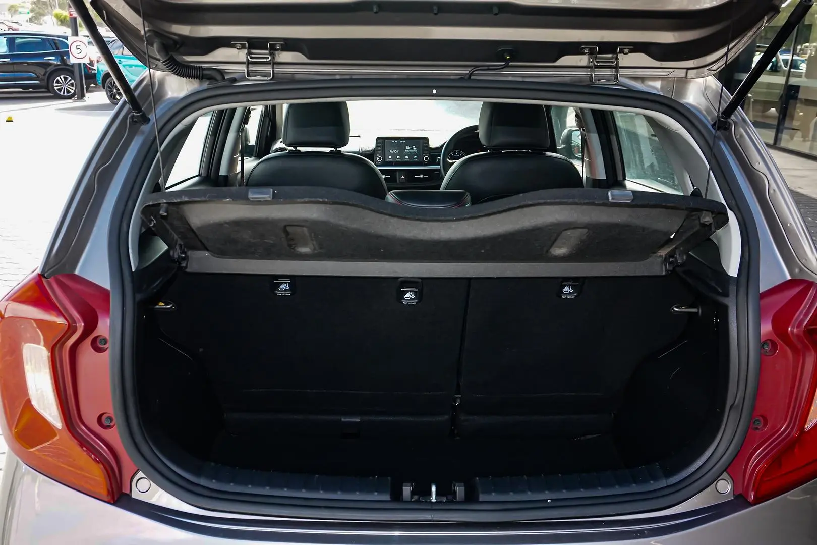 2019 Kia Picanto Gallery Image 10