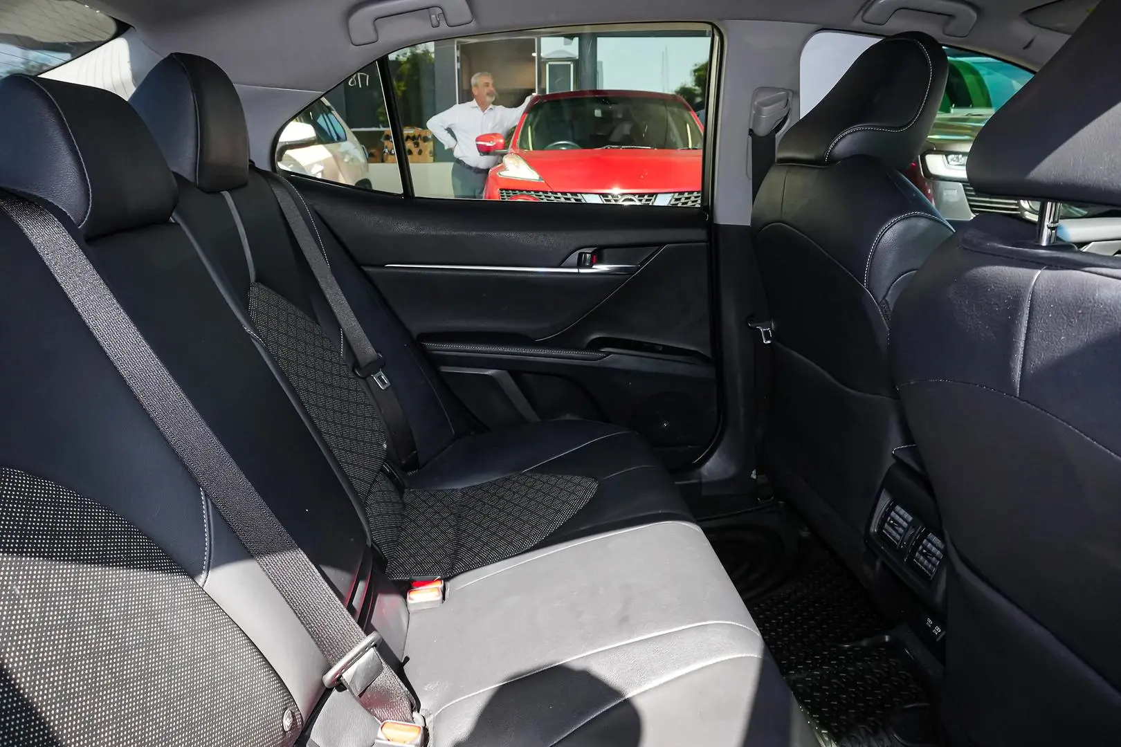 2021 Toyota Camry Gallery Image 8