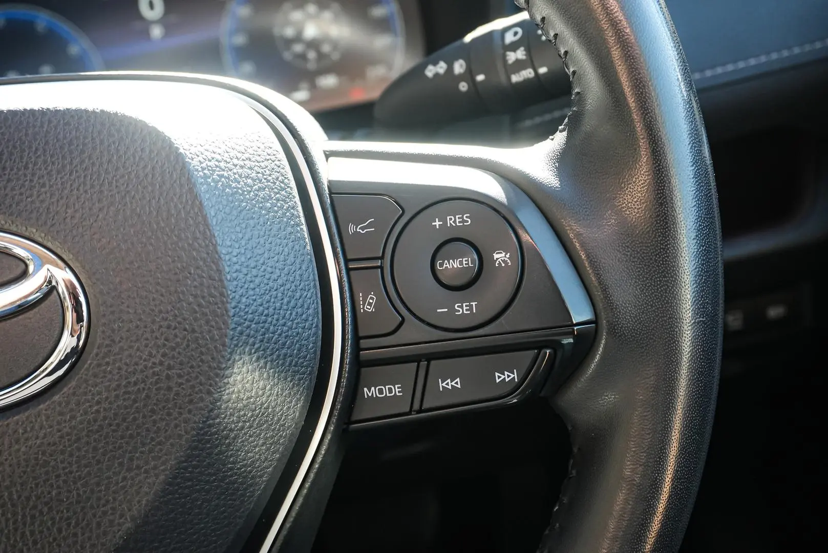 2024 Toyota RAV4 Gallery Image 21