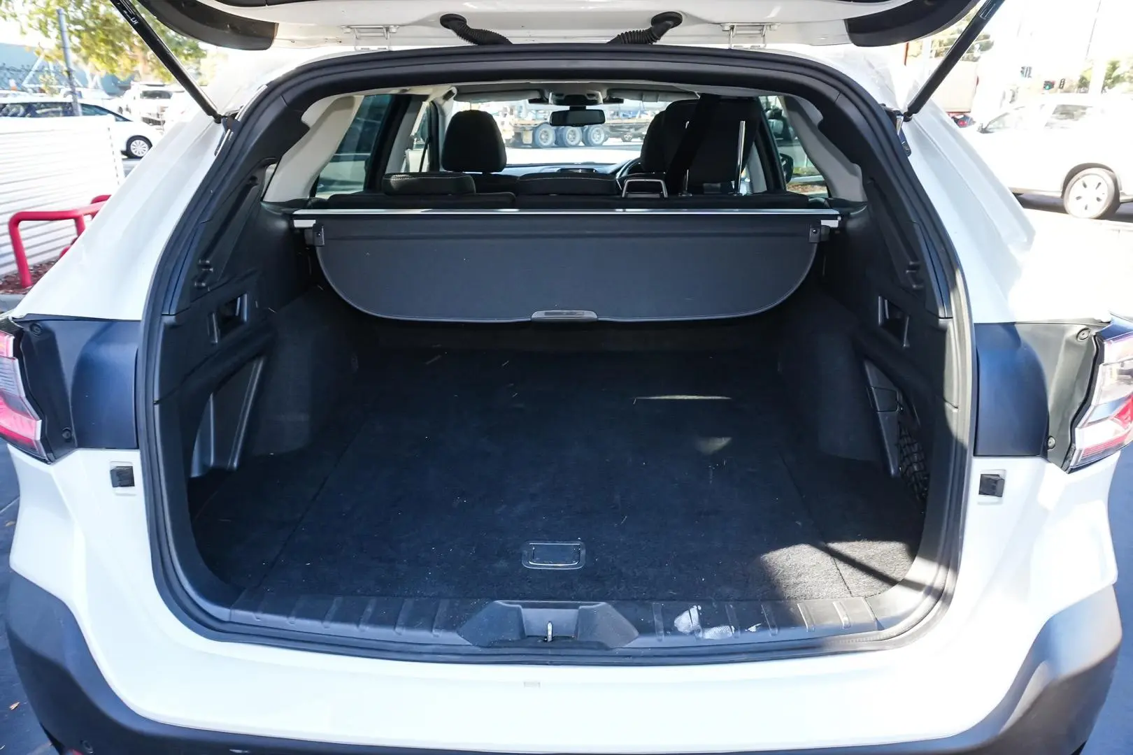 2022 Subaru Outback Gallery Image 14