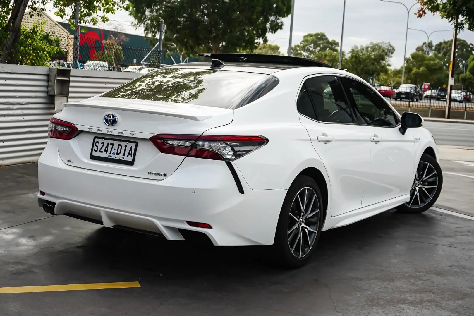 2024 Toyota Camry Gallery Image 3