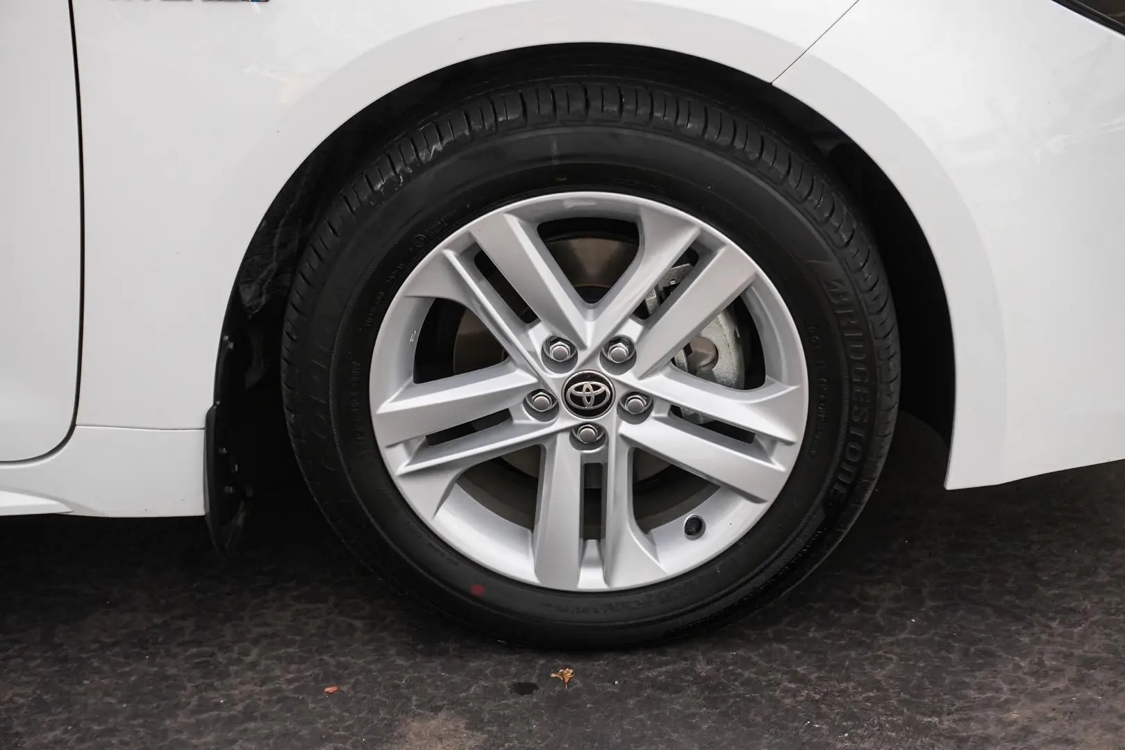 2022 Toyota Corolla Gallery Image 13